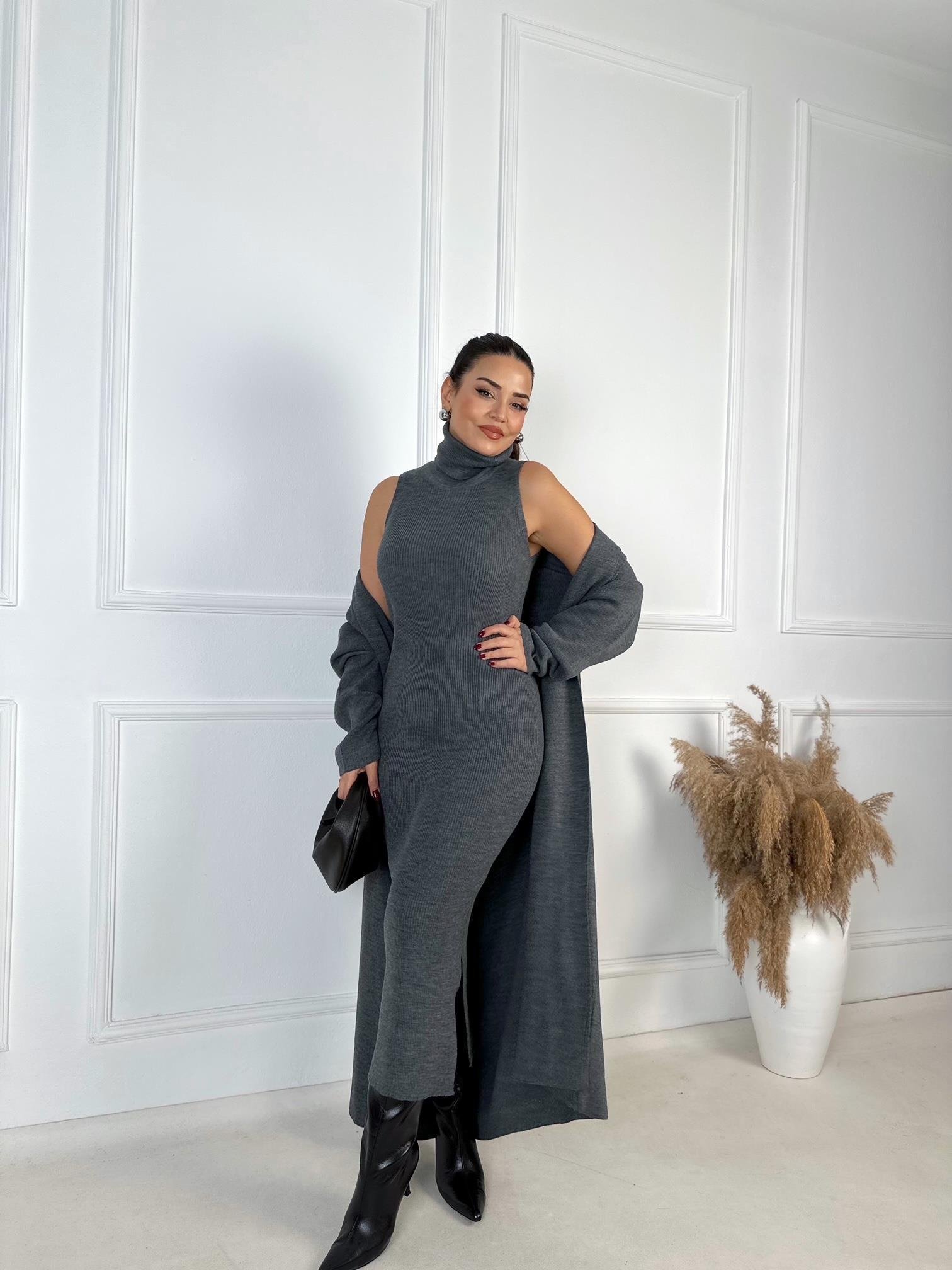 Lüks Kalite Antrasit Kolsuz Triko Elbise ve Hırka Takım