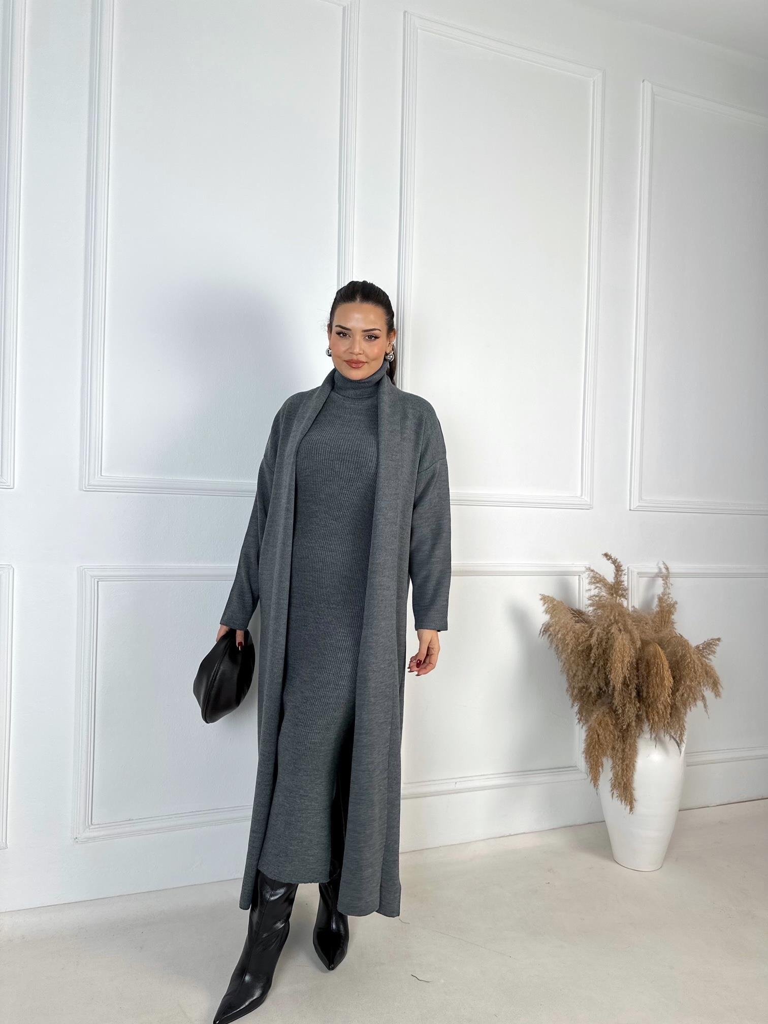 Lüks Kalite Antrasit Kolsuz Triko Elbise ve Hırka Takım