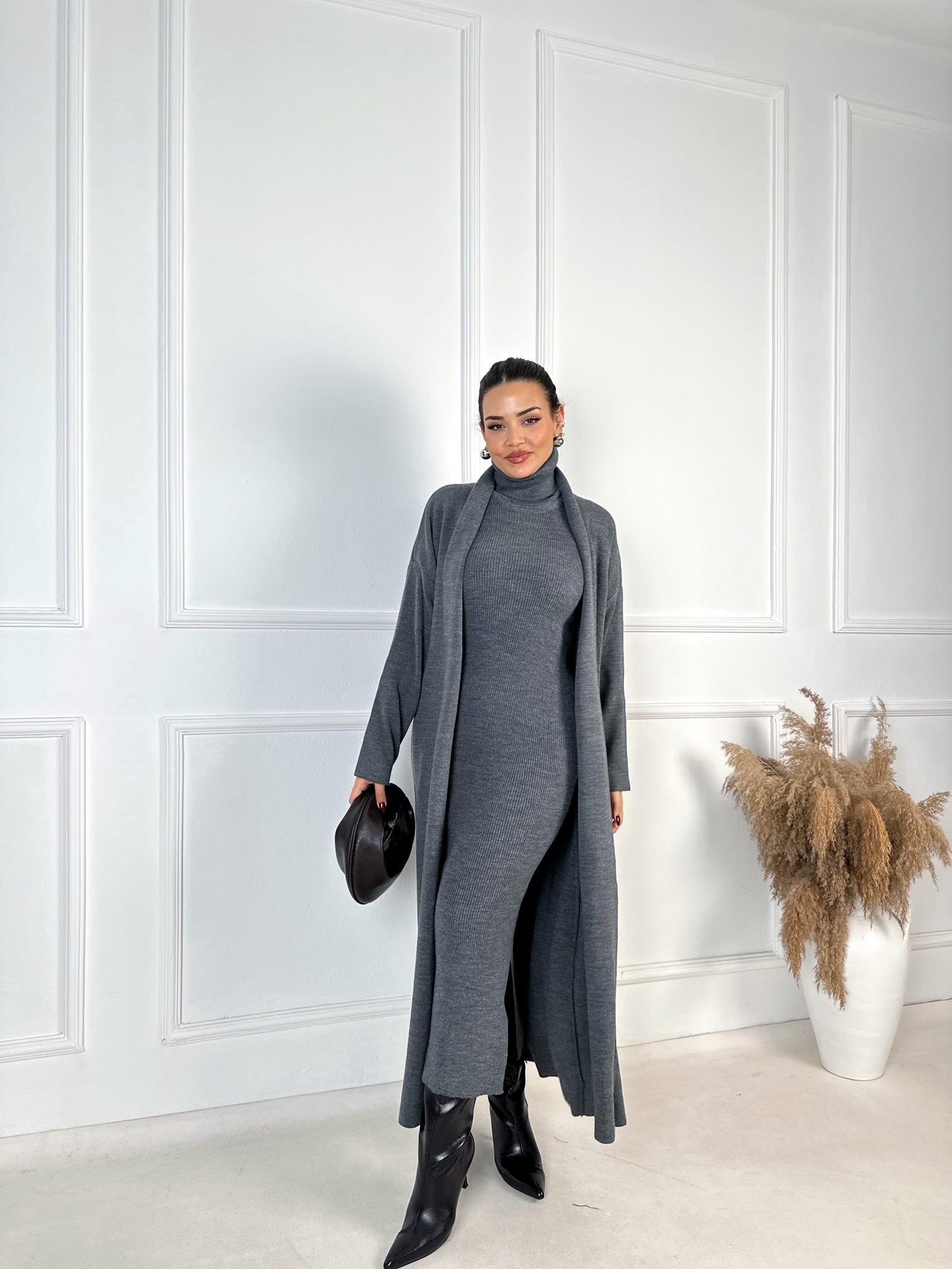 Lüks Kalite Antrasit Kolsuz Triko Elbise ve Hırka Takım