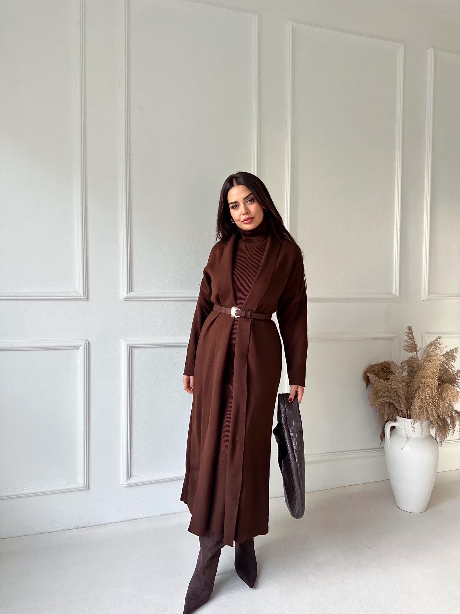 Lüks Kalite Kahve Kolsuz Triko Elbise Ve Hırka Takım | Nora Butik