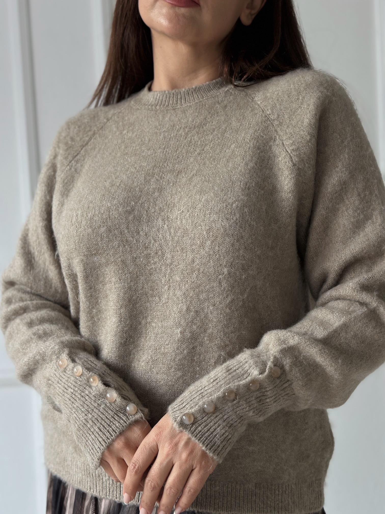 Lüks Kalite Kollları Düğmeli Reglan Kol Vizon Kazak