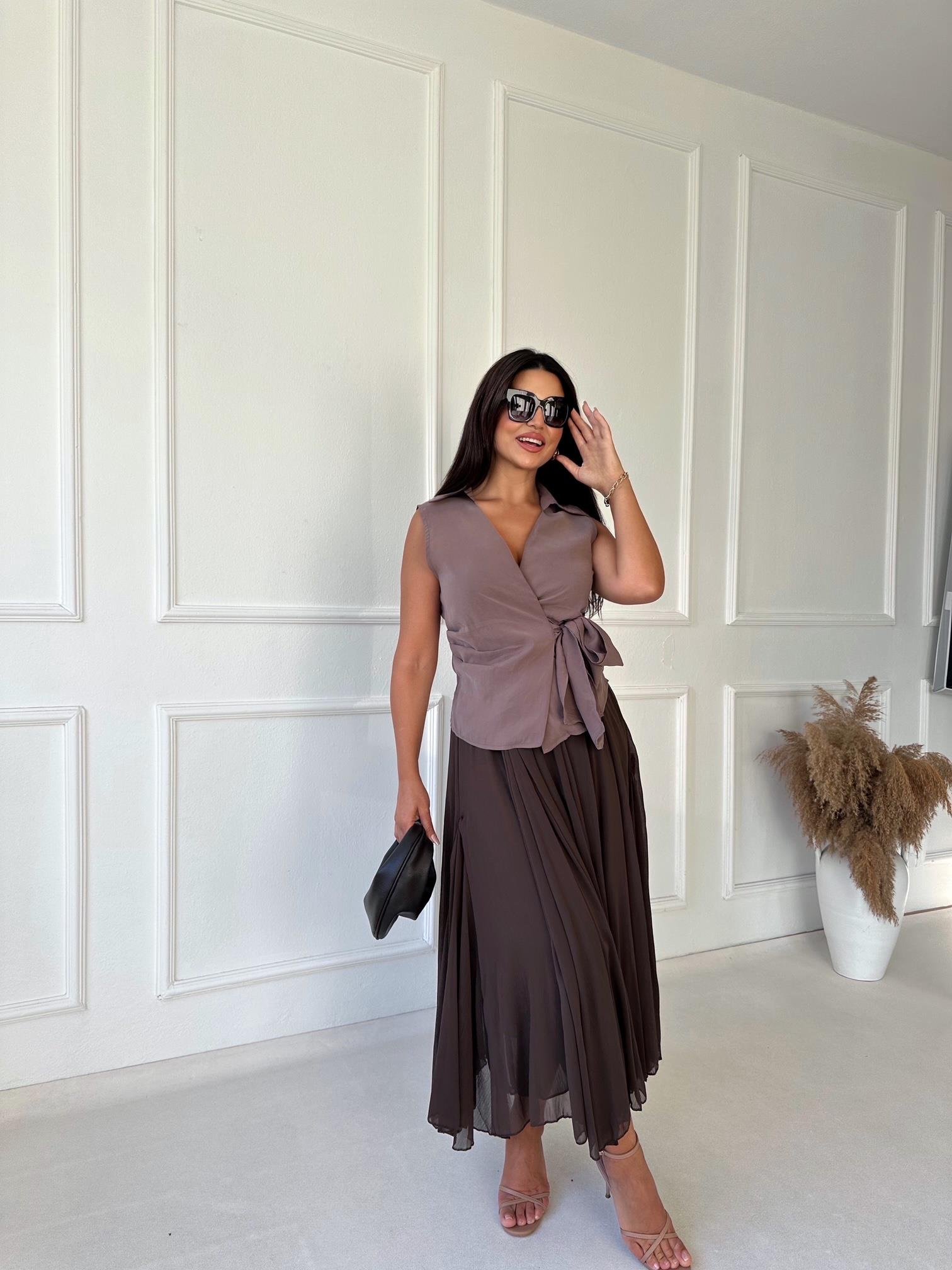 Lüks Kalite Kolsuz Kruvaze Gömlek Kahve - Nora Butik