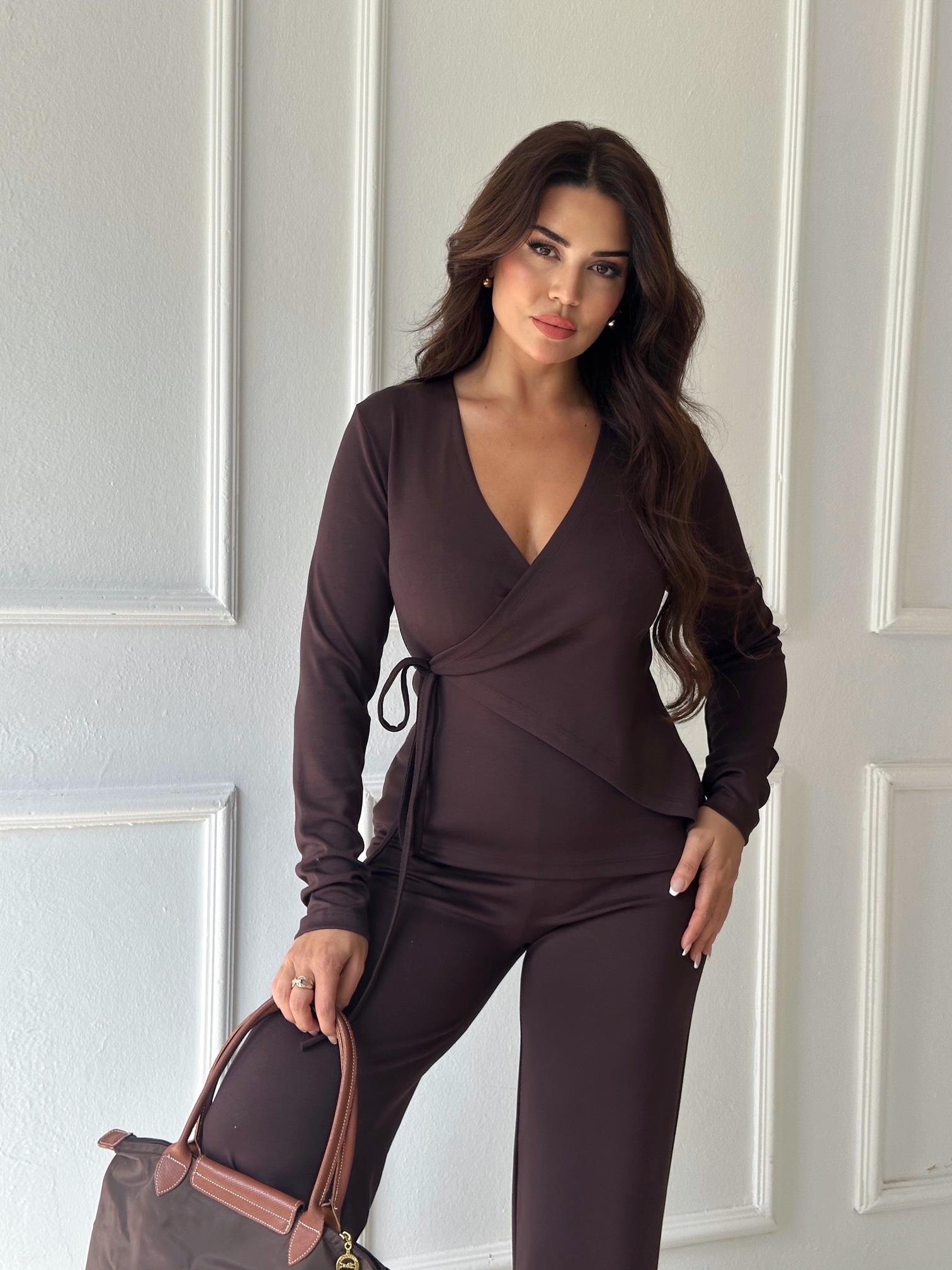 Lüks kalite Kruaze Modal Takım - Kahve