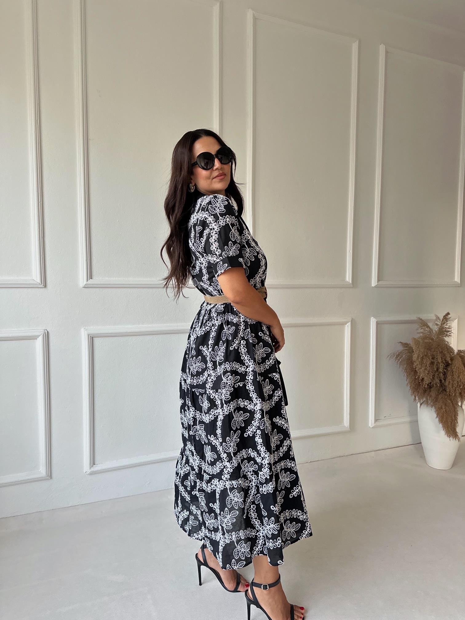 Lüks Kalite Nakışlı Kumaş Siyah Midi Gömlek Elbise