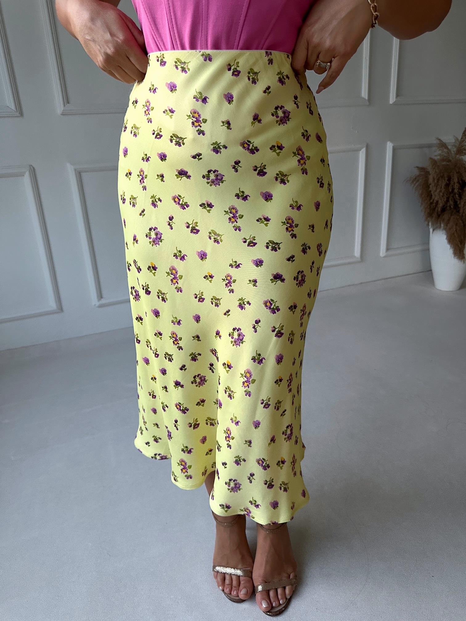 Lüks Kalite Sarı Çiçekli Midi Saten Etek | Nora Butik