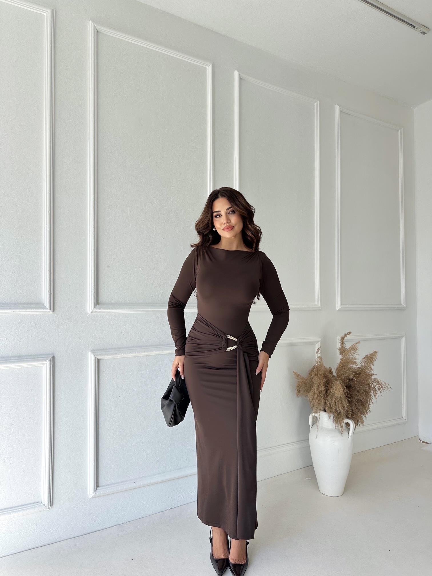 Lüks Kalite Toka Detaylı Kahve Maksi Elbise