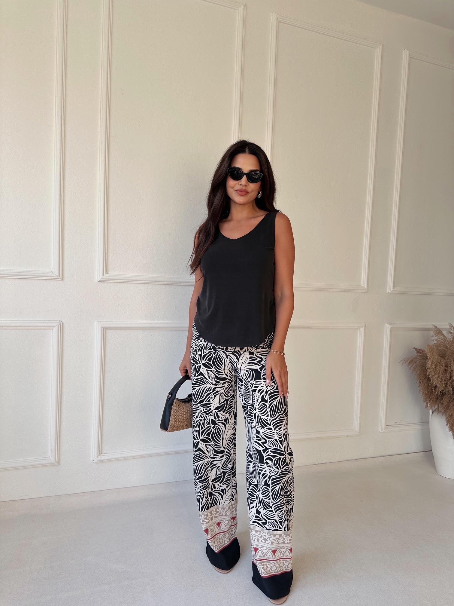 Lüks kalite V Yakalı Modal Atlet Siyah