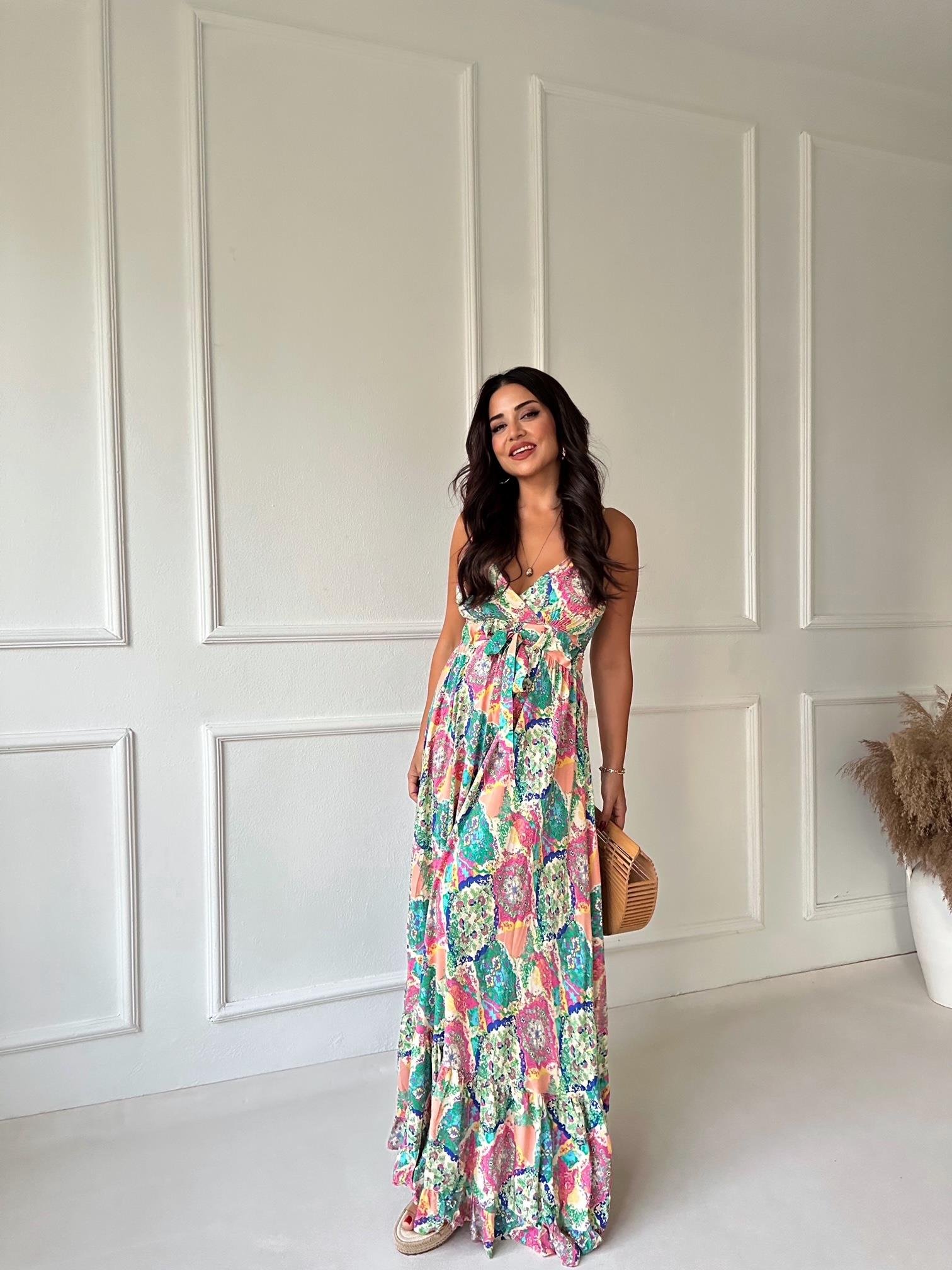 Lüks Kalite Yeşil Şal Desen Maksi Elbise