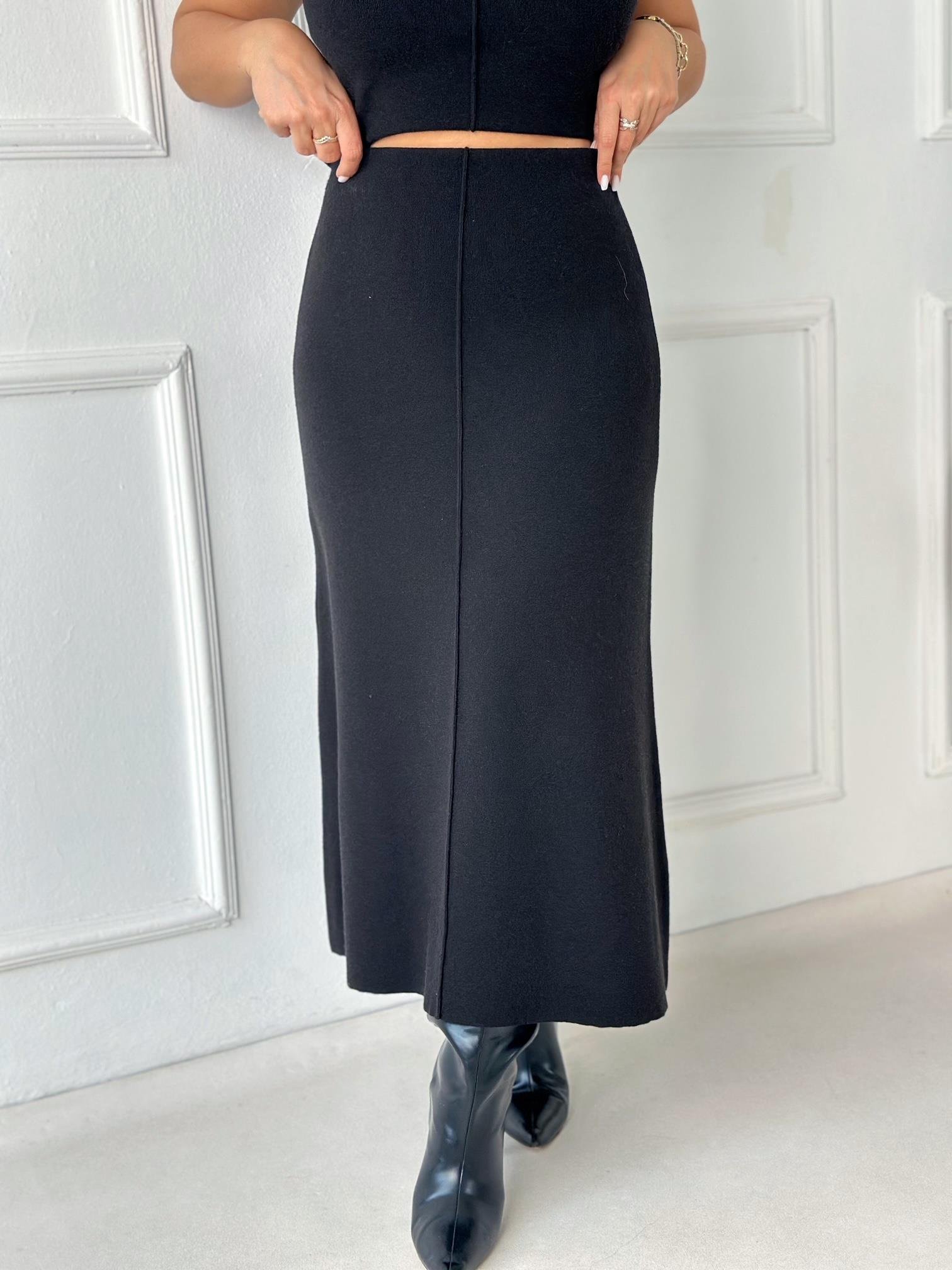 Minimal Line Yüksek Bel Midi Triko Etek - Siyah