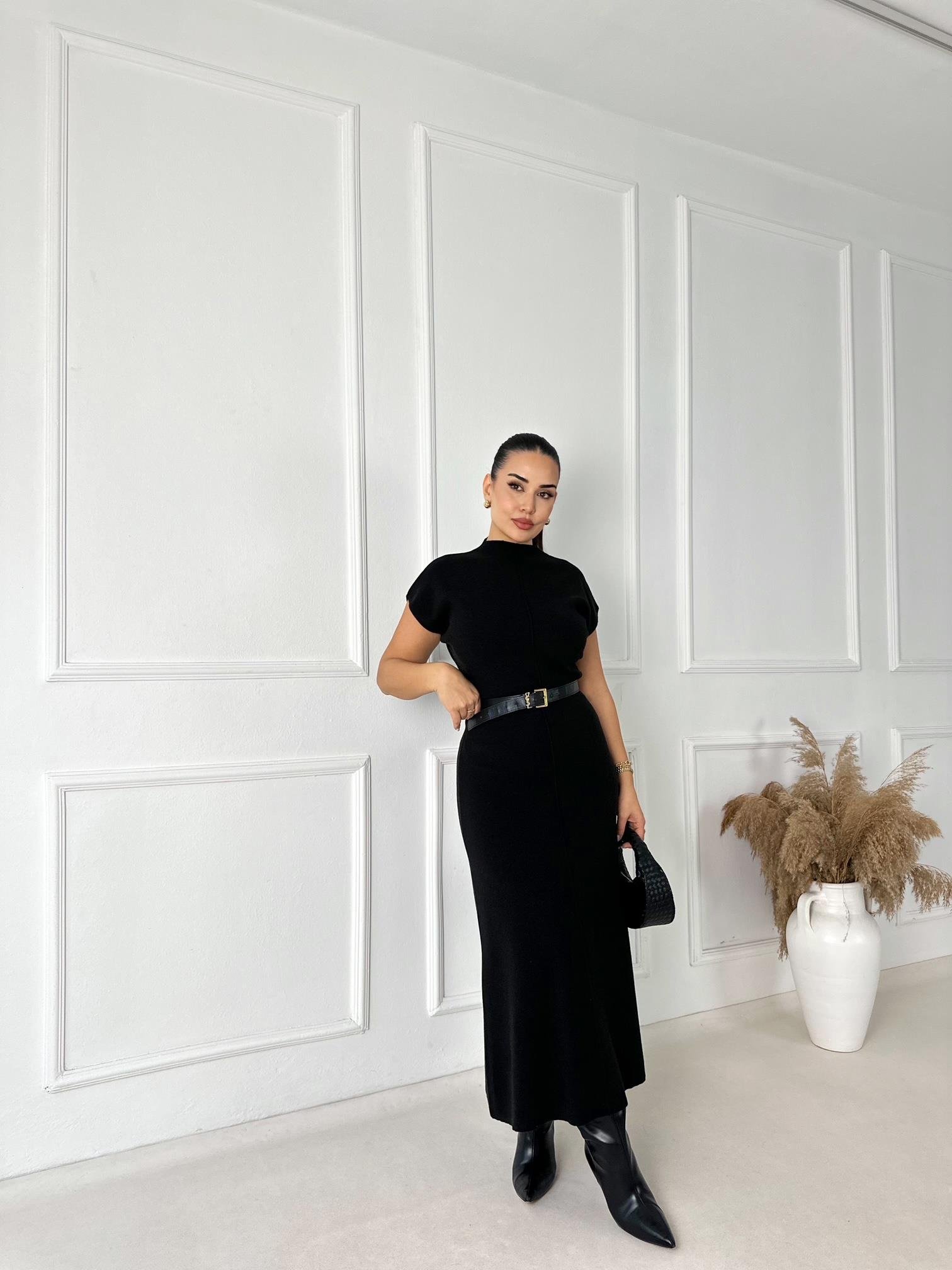 Minimal Line Yüksek Bel Midi Triko Etek - Siyah