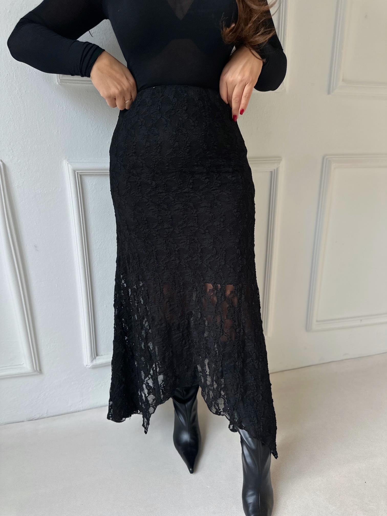 Noir Lace Asimetrik Dantel Etek - Siyah