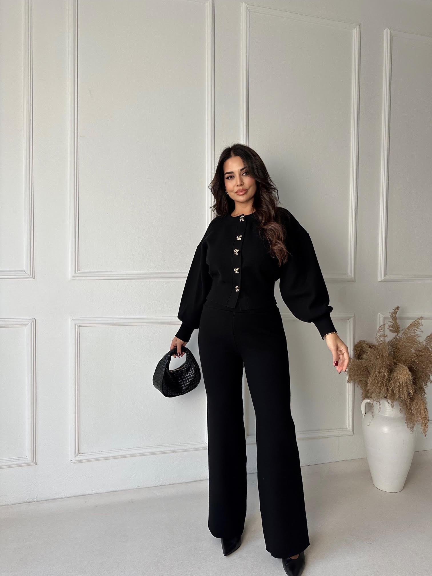 NORA ELYA Premium Knit – Gold Button Triko Hırka - Siyah