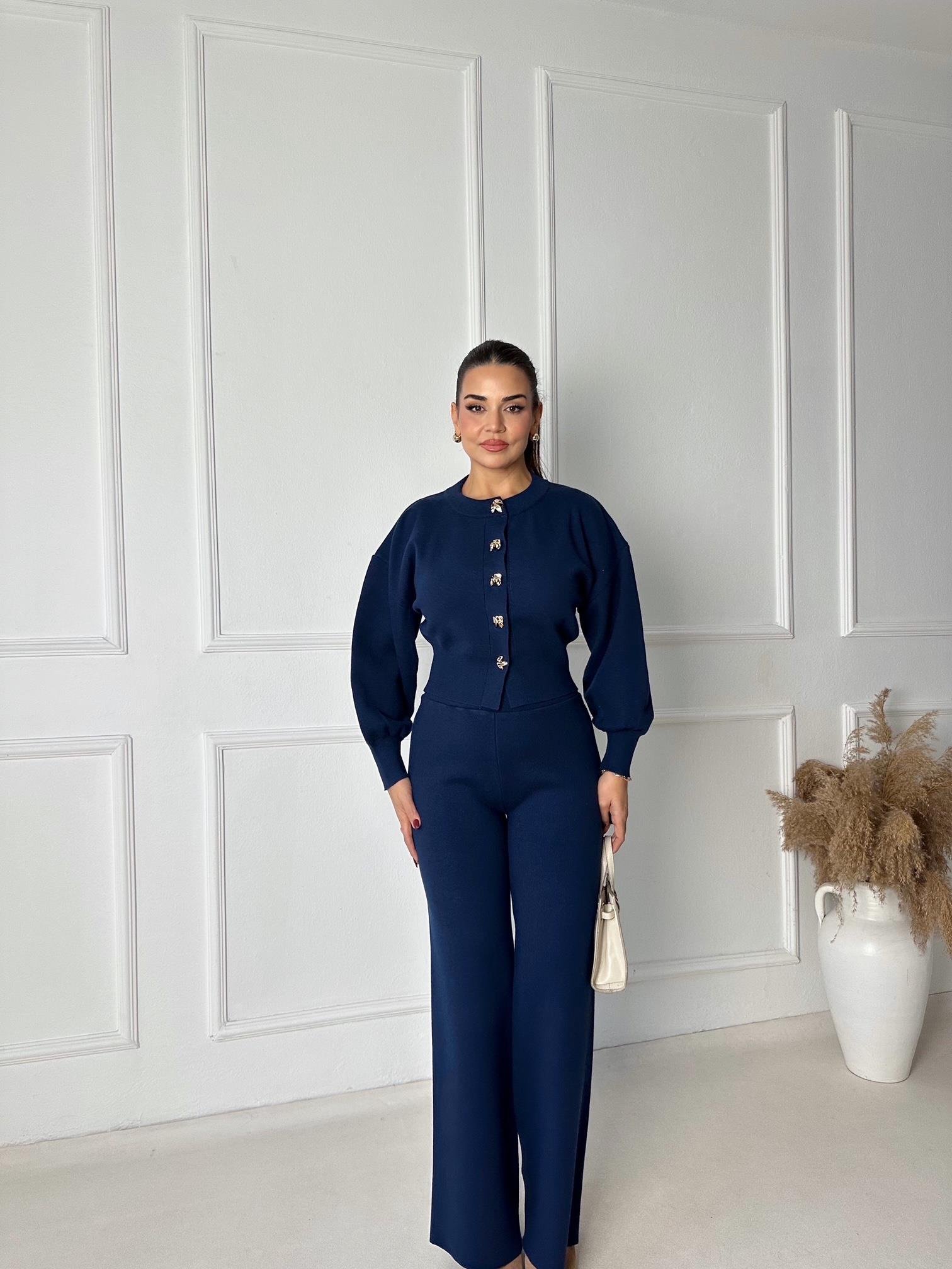 NORA ELYA Premium Knit – Gold Button Triko Hırka - Lacivert