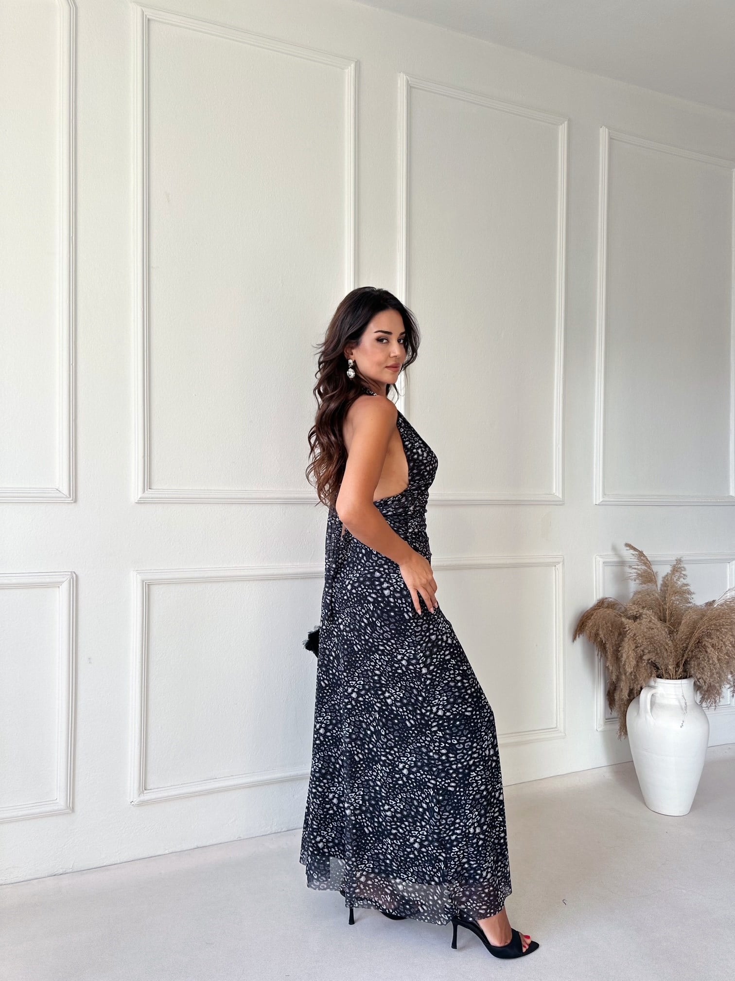 Norella Boyundan Bağlamalı Tül Maxi Elbise- Siyah Leopar