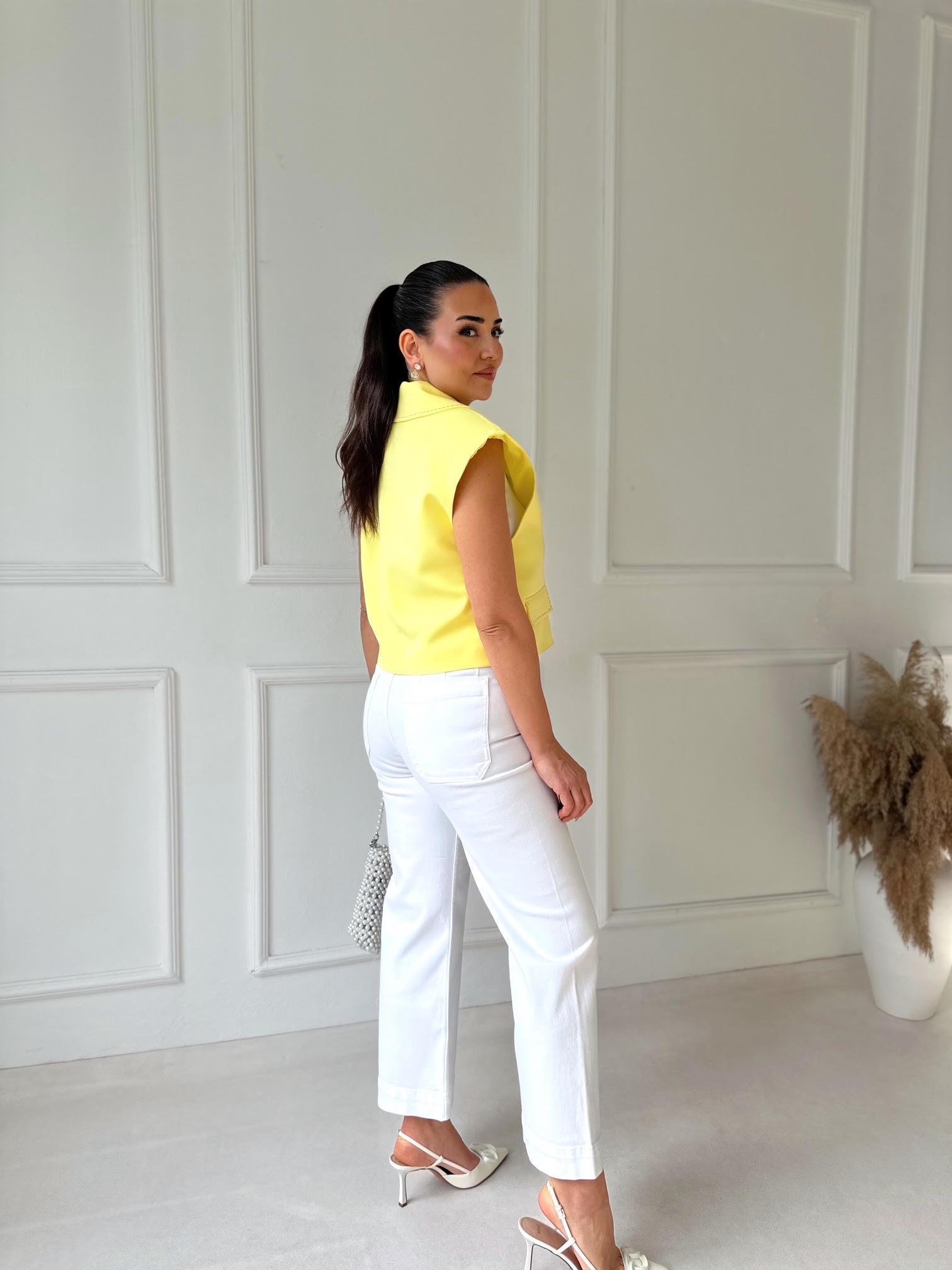 Orijinal Marka Likralı Beyaz Colette Kısa Geniş Paça Jean 