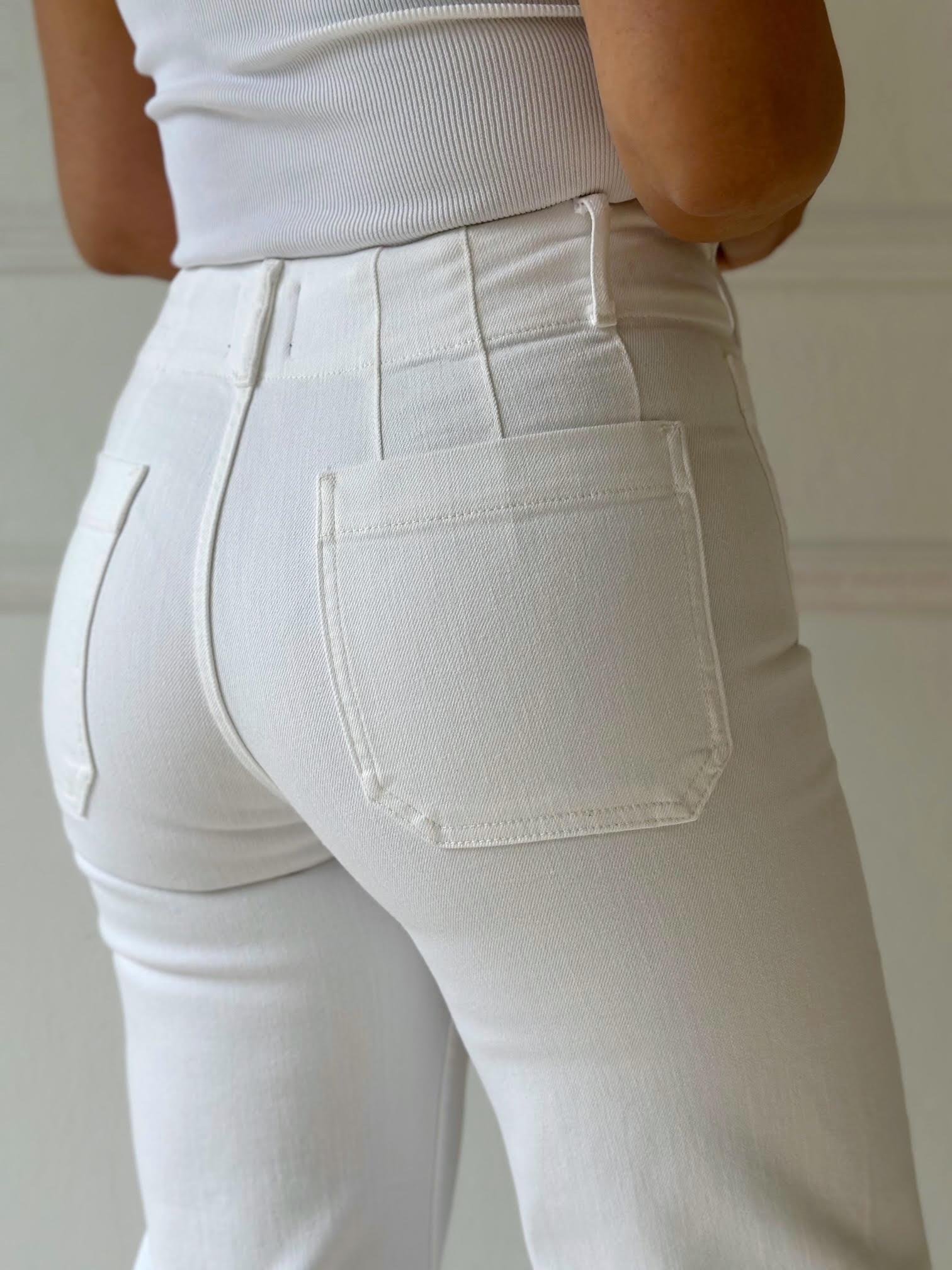 Orijinal Marka Likralı Beyaz Colette Kısa Geniş Paça Jean 