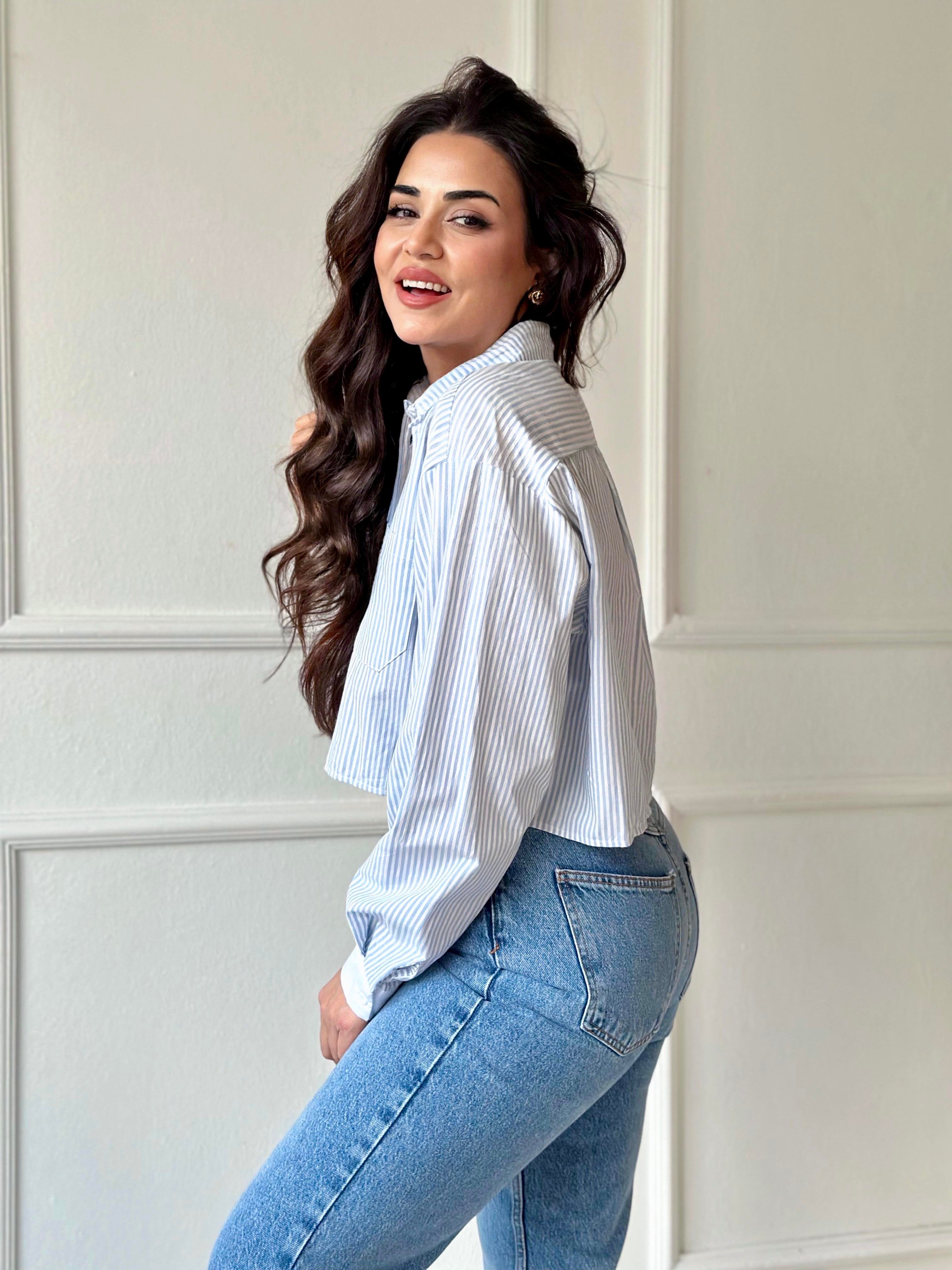 Orijinal Marka Pamuklu Poplin Mavi Beyaz Çizgili Crop Gömlek