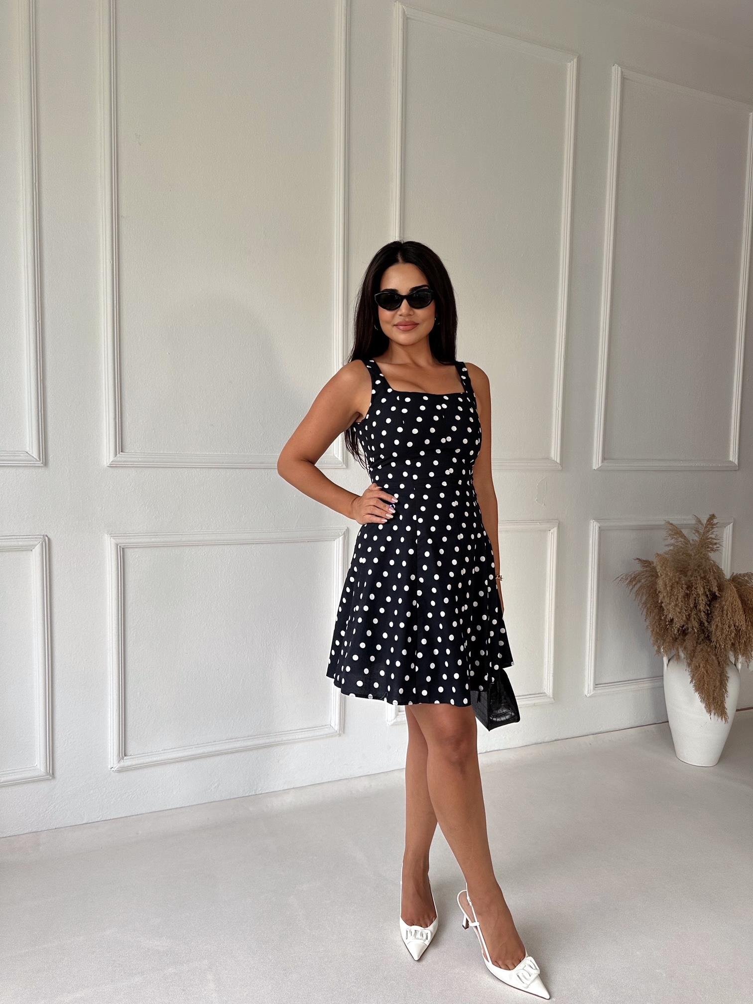 Orjinal Marka Kare Yaka Mini Elbise Puantiyeli