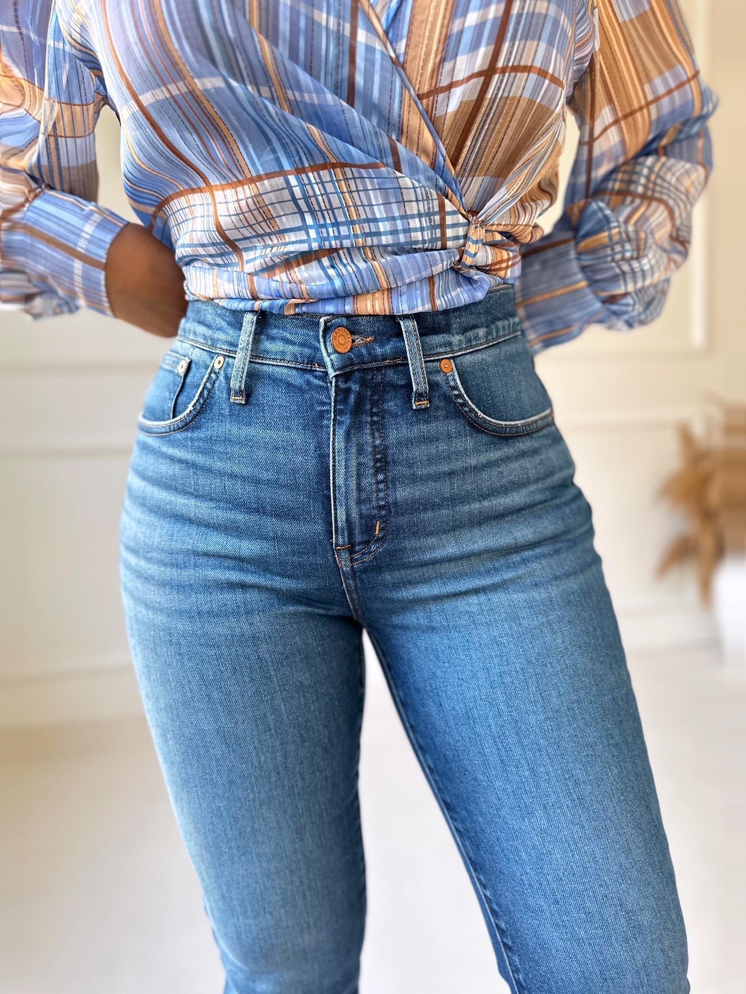 Orjinal Marka Likralı Boy Fit Jean 