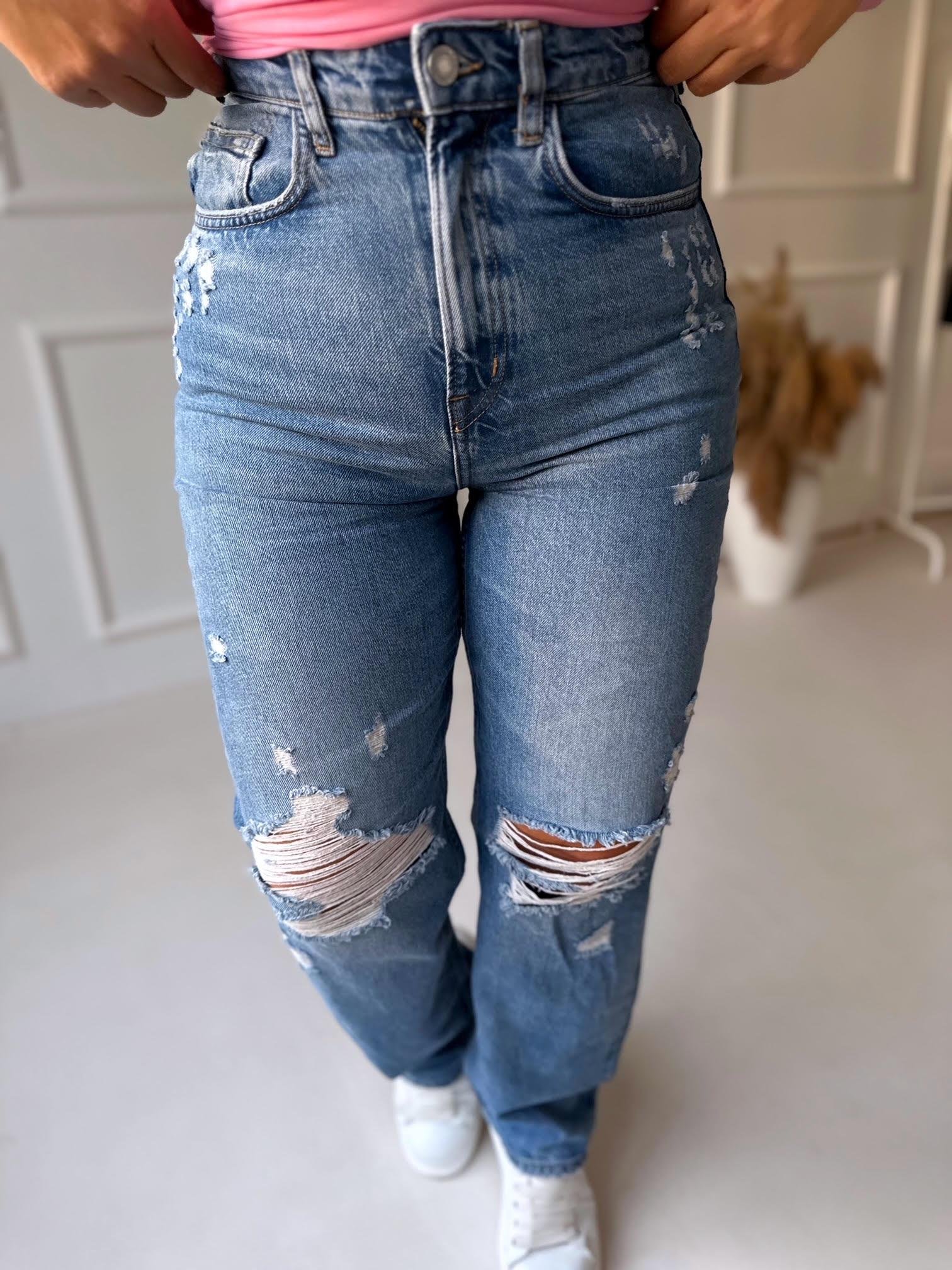 Orjinal Marka Yırtık Detaylı Straight Jean