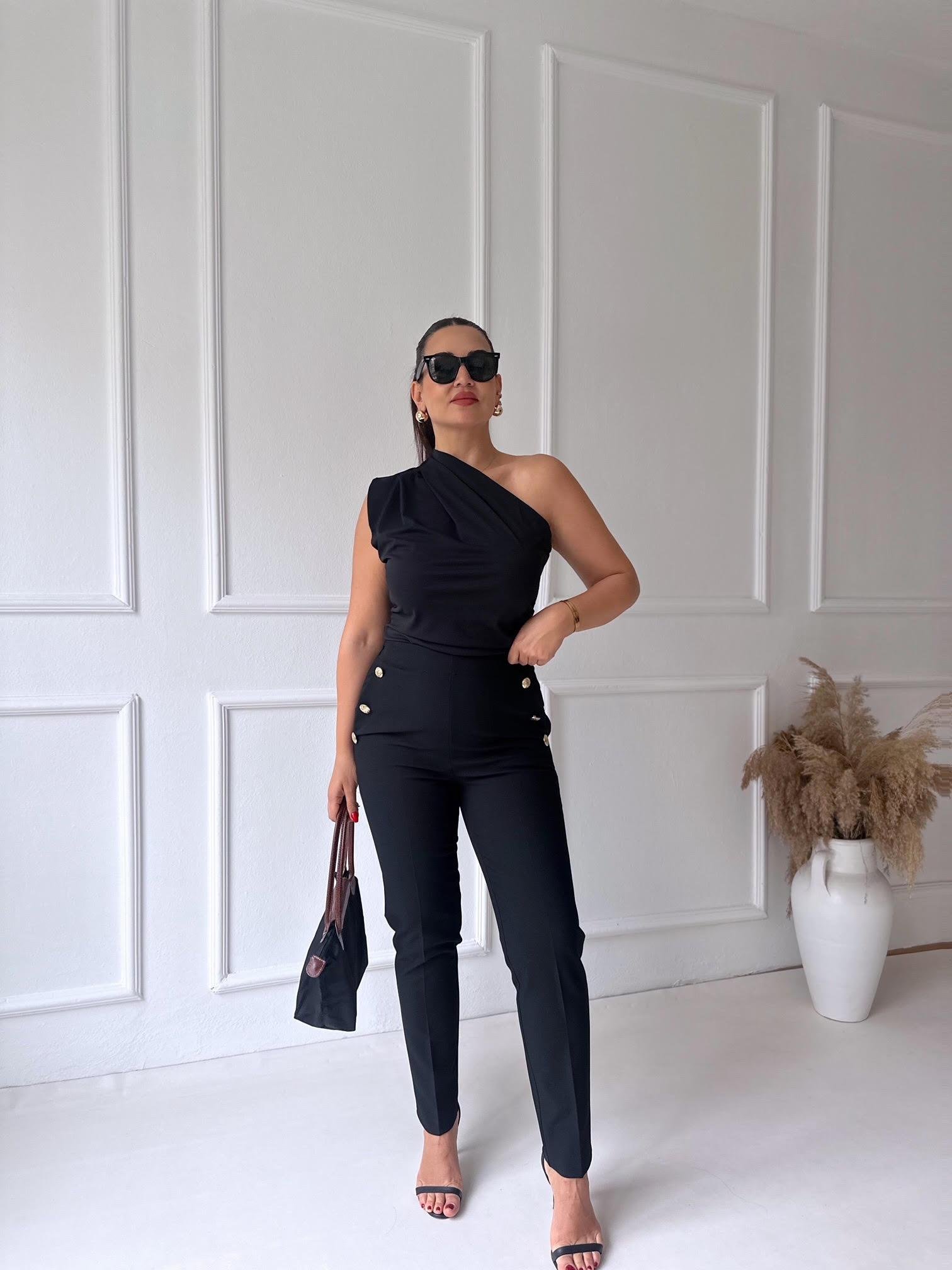 Premium Kalite Altın Düğme Detaylı Siyah Beli Lastikli Havuç Pantolon