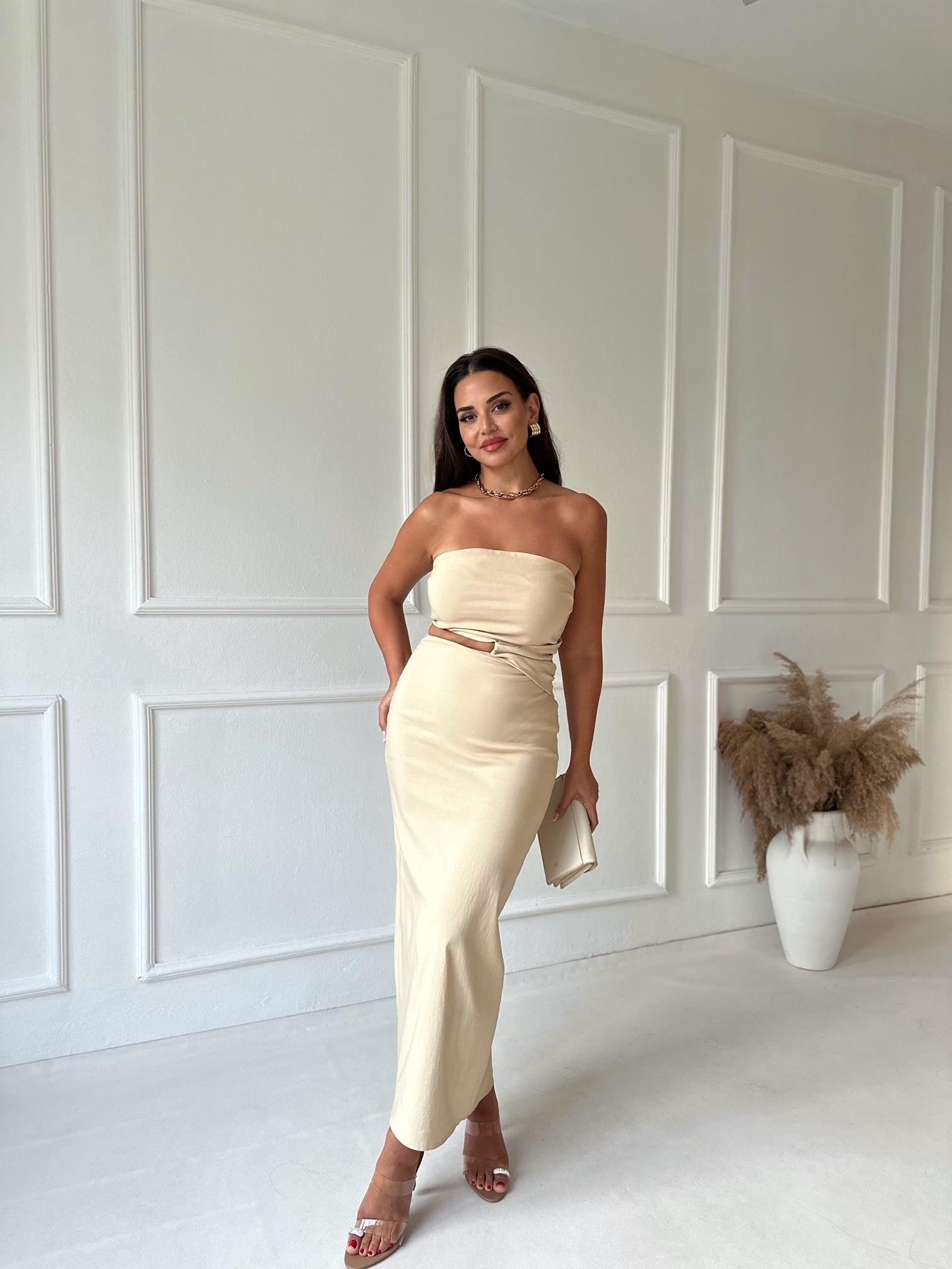 Premium Kalite Bel Dekolteli Bej Straplez Elbise