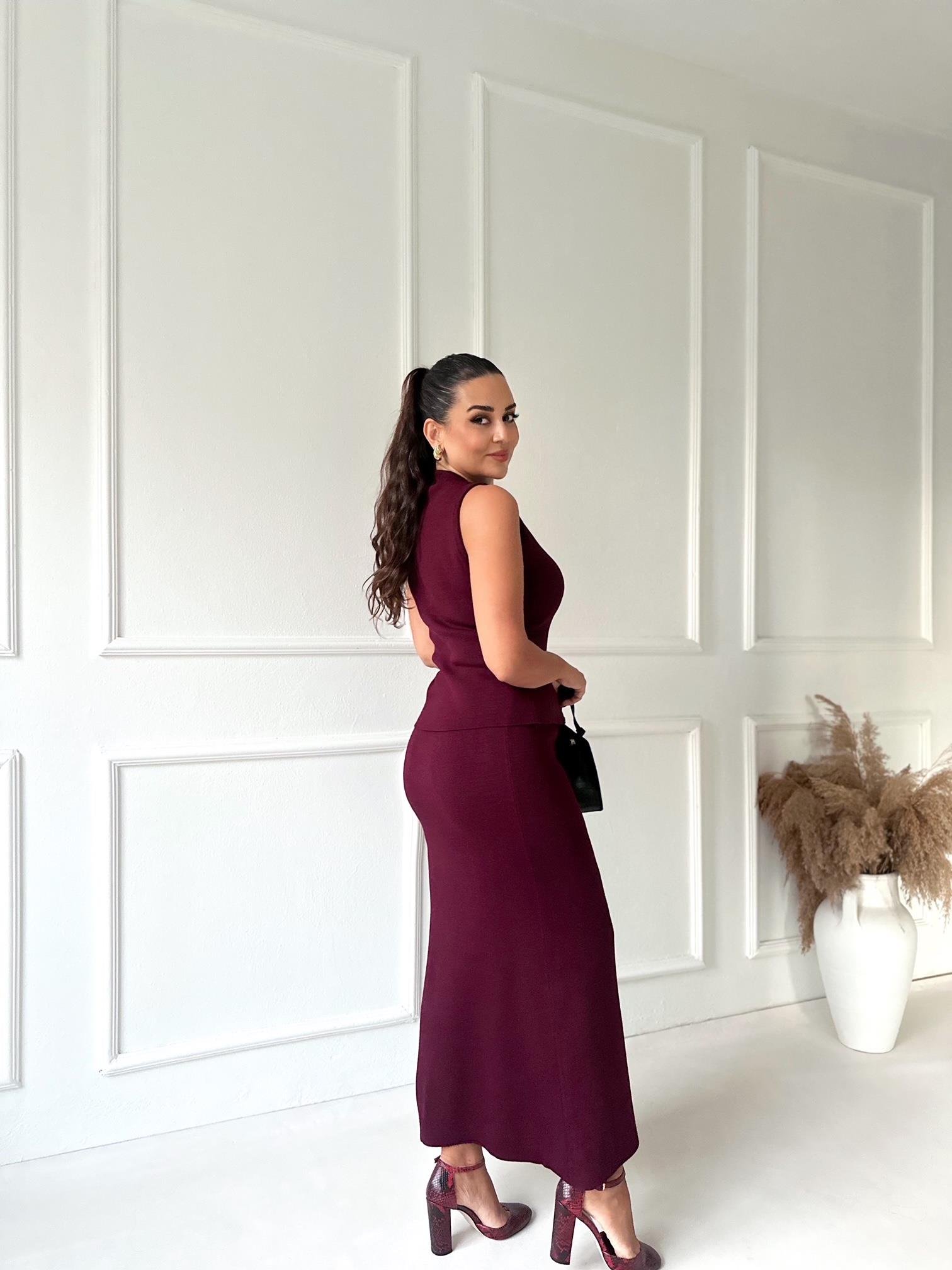 Premium Kalite Çelik Triko Düğmeli Yelek ve Midi Etek Takım -Bordo