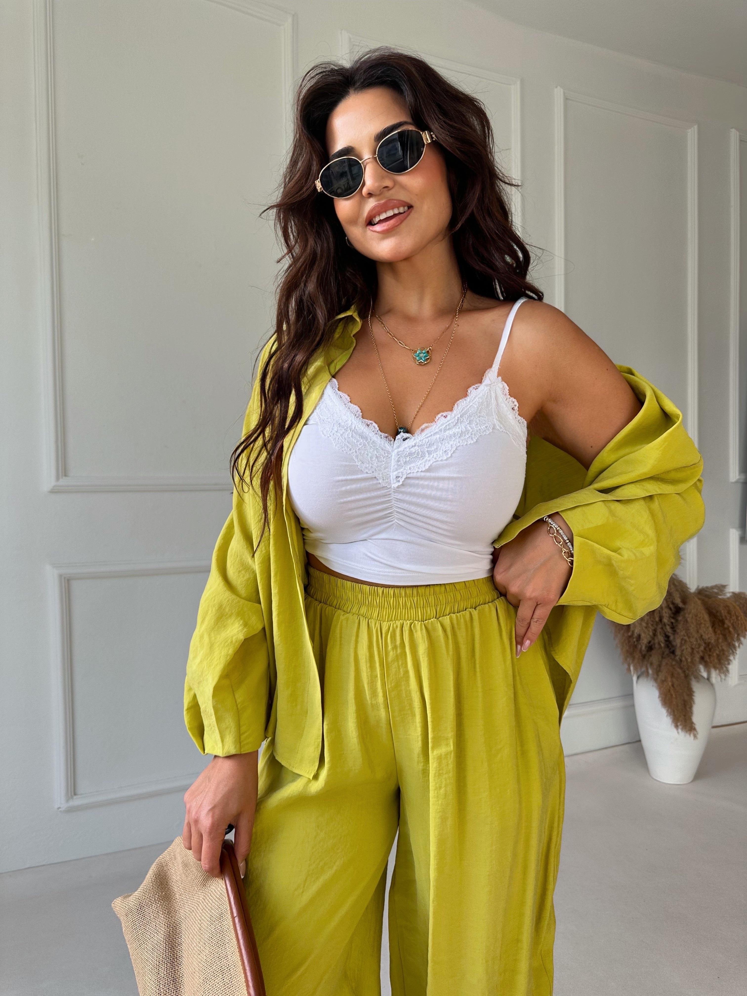 Premium Kalite Dantel Detaylı Crop Bluz - Beyaz