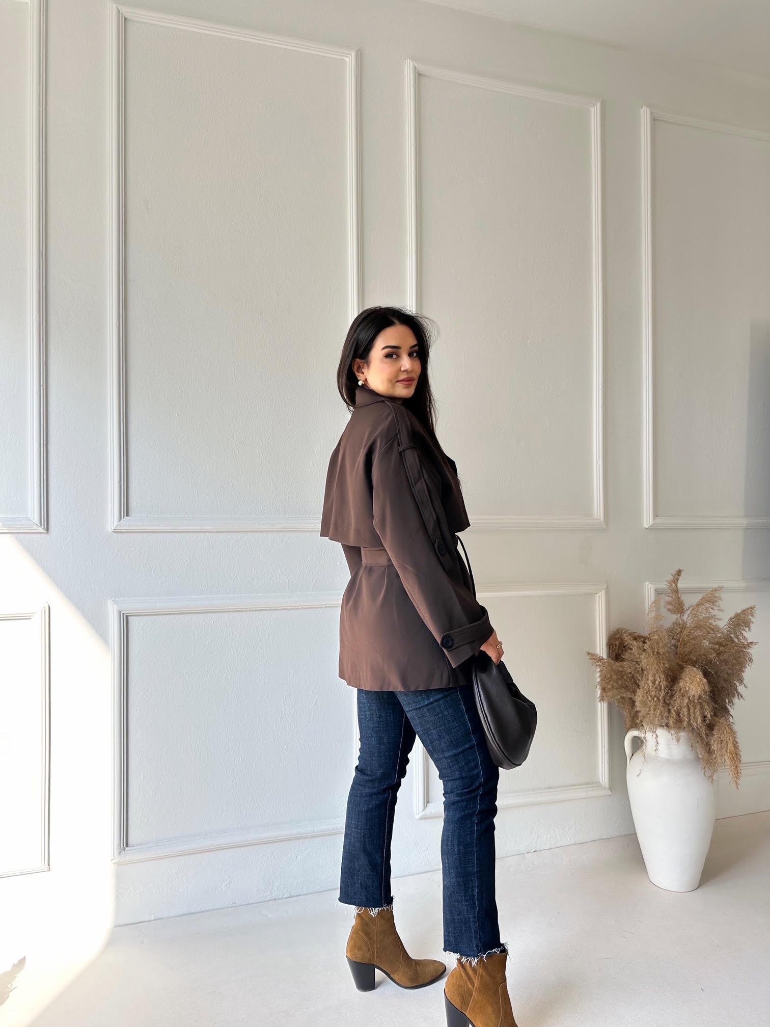 Premium Kalite Kısa Kuşaklı Trenchcoat – Acı Kahve