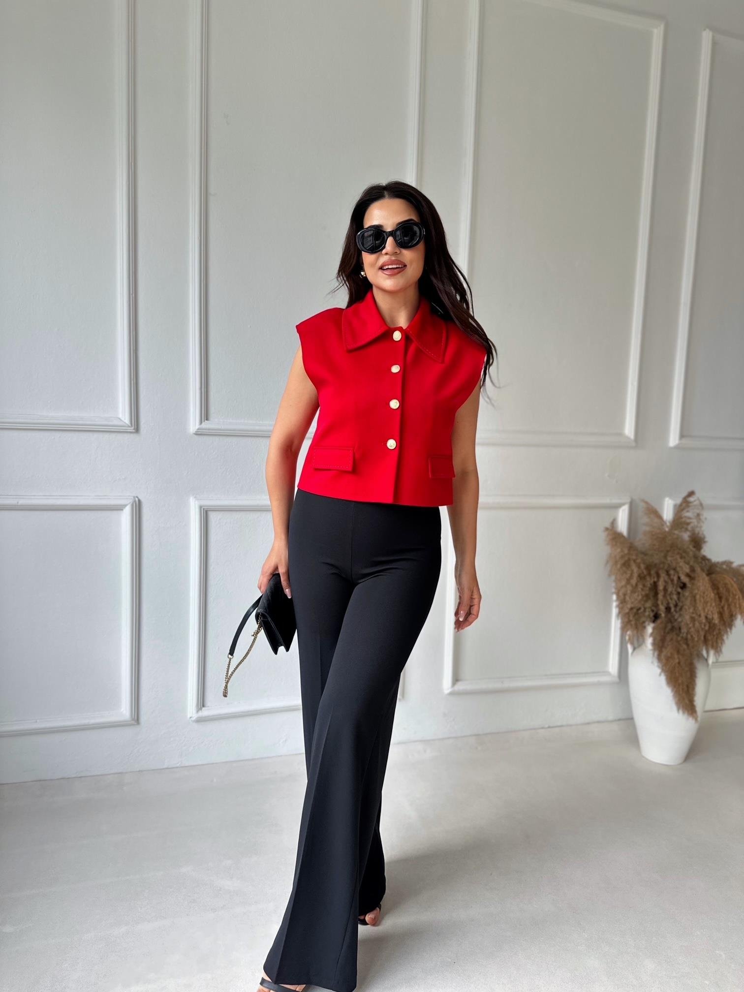 Premium Kalite Kontrast Dikiş Detaylı Yelek-Kırmızı