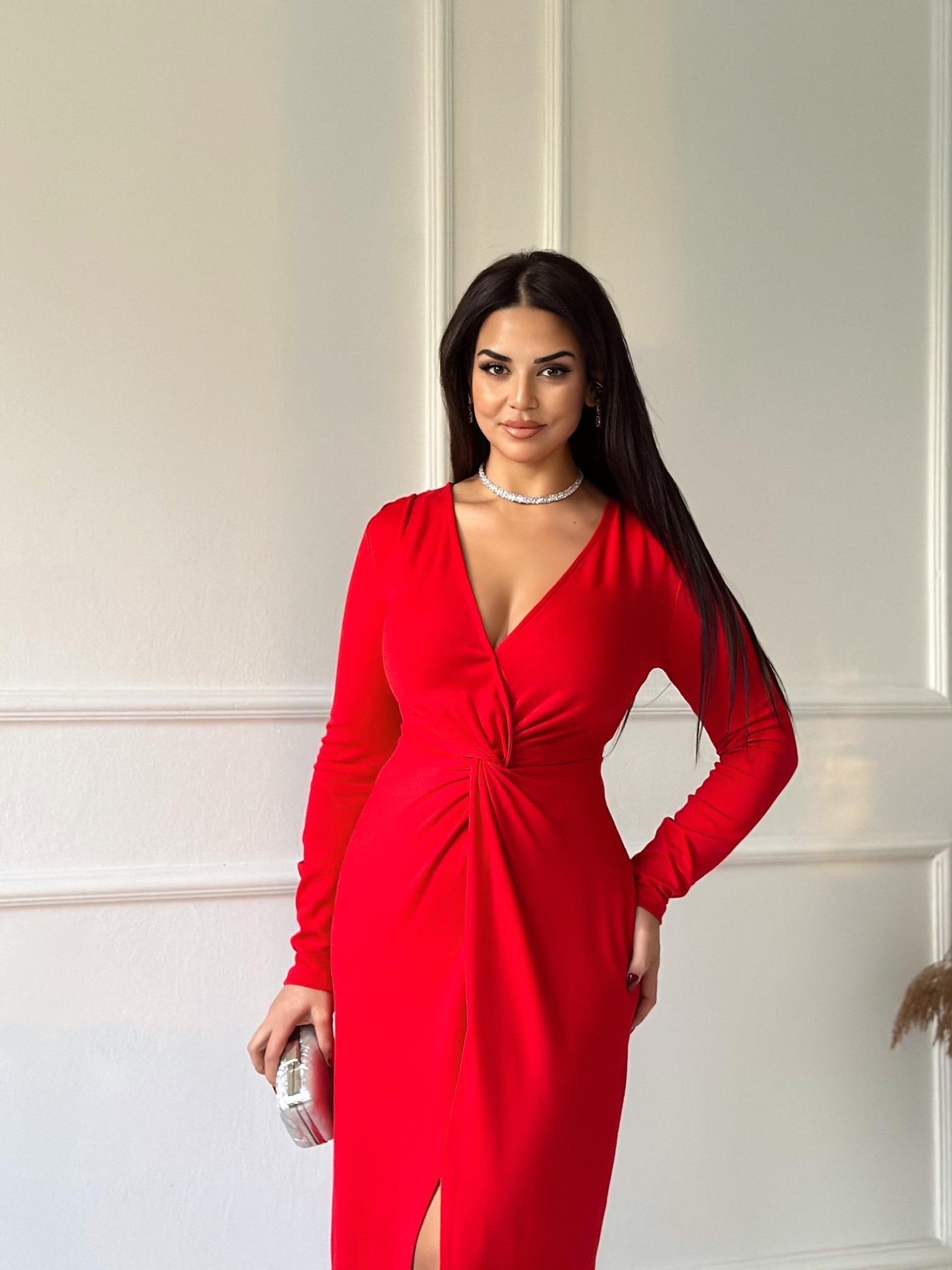 Premium Kalite Önü Düğüm Detaylı Kırmızı Maksi Elbise 