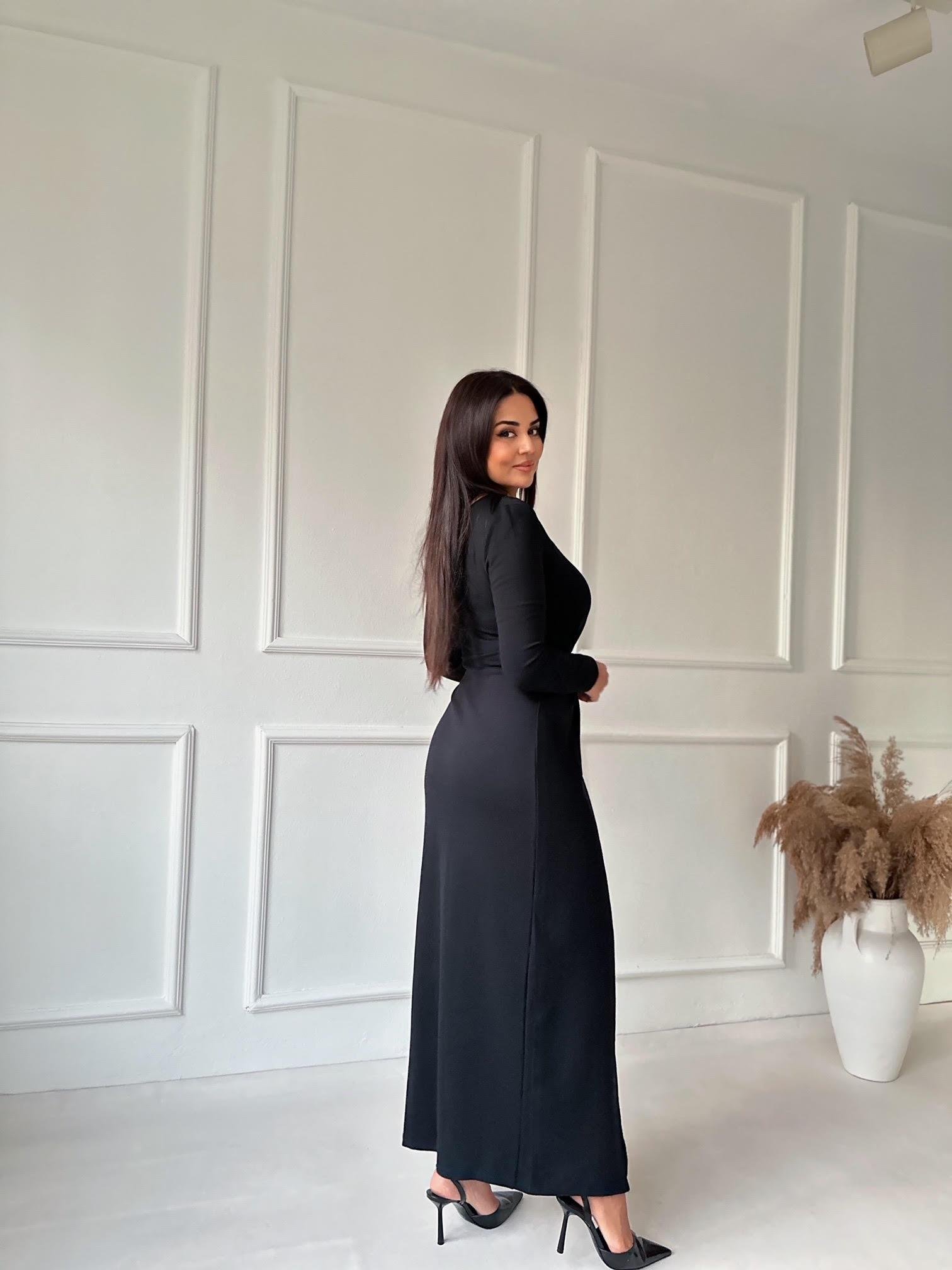 Premium Kalite Önü Düğüm Detaylı Siyah Maksi Elbise 