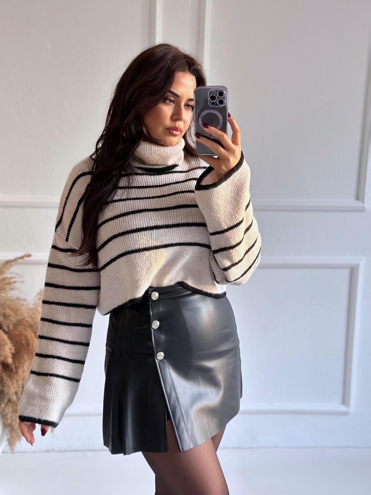 Premium Kalite Pile Detaylı Siyah Deri Etek