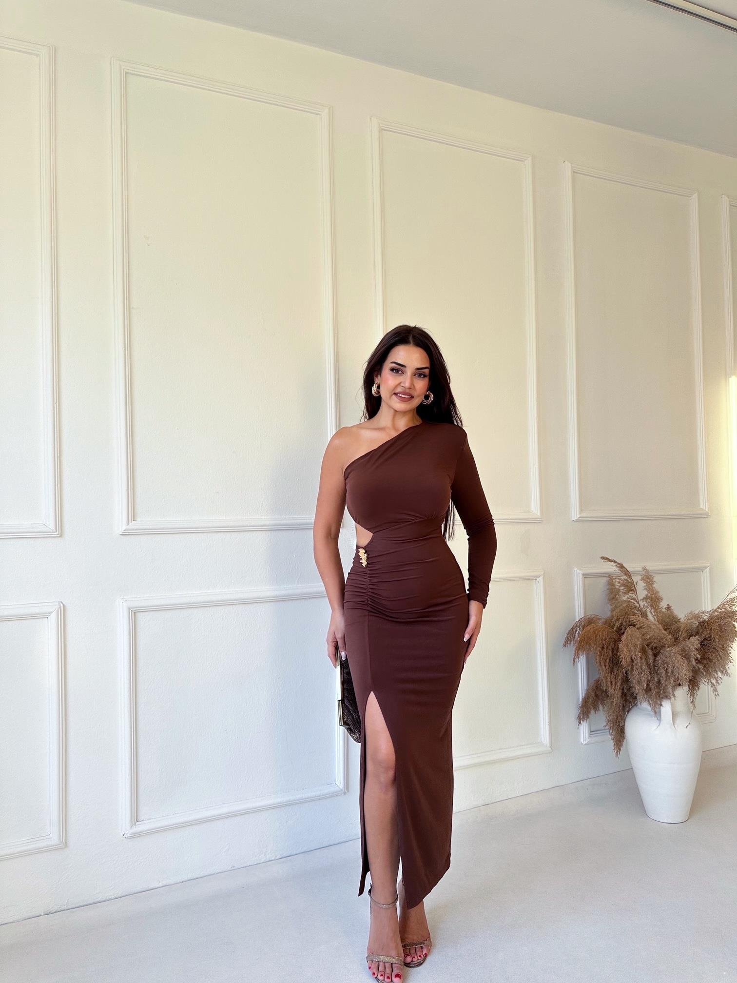 Premium Kalite Tek Kollu Drapeli Kahve Midi Elbise