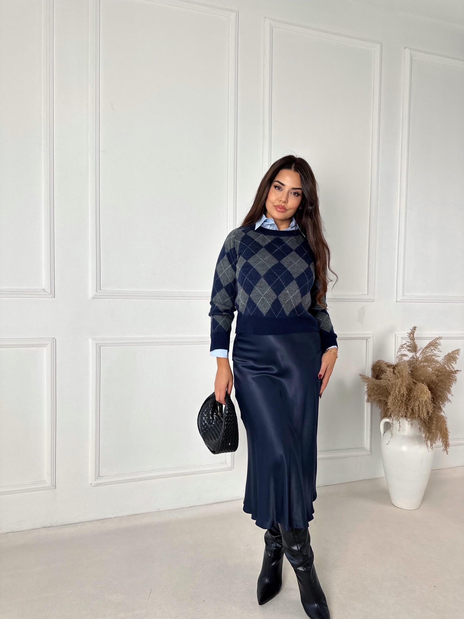 Saten İpek Dokulu Midi Slip Etek – Lacivert