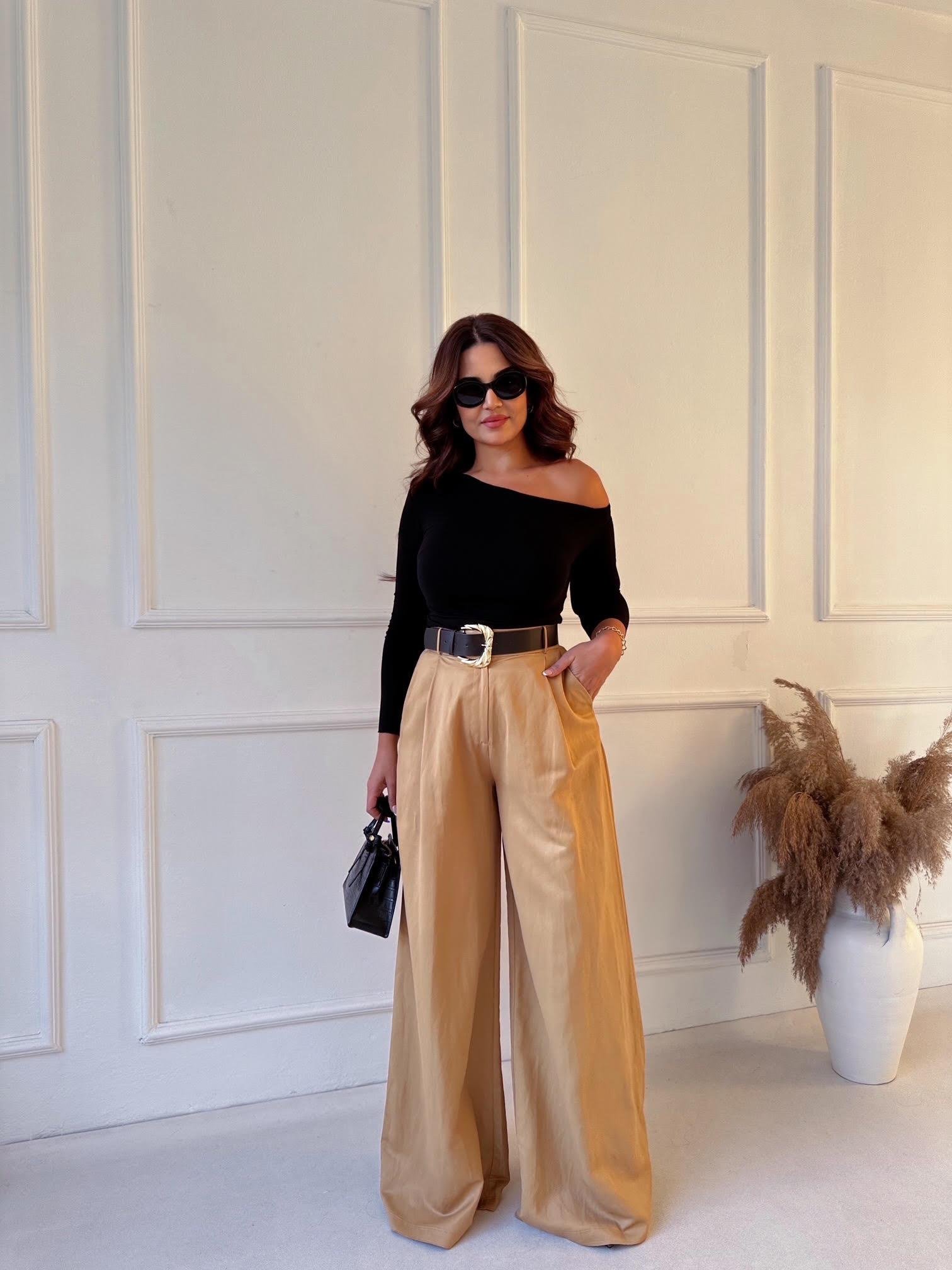 Zara Model Yüksek Bel Kemerli Geniş Paça Tensel Pantolon – Camel