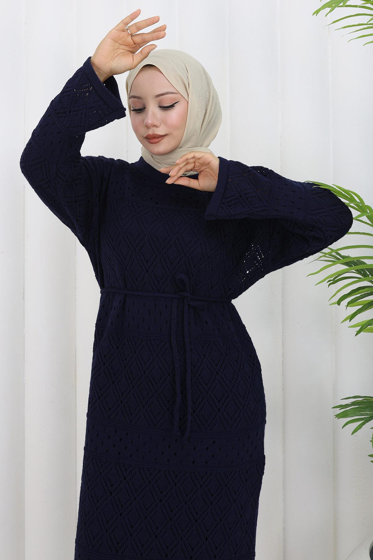 Astarlı Bağcıklı Ajurlu Elbise Lacivert HM2840