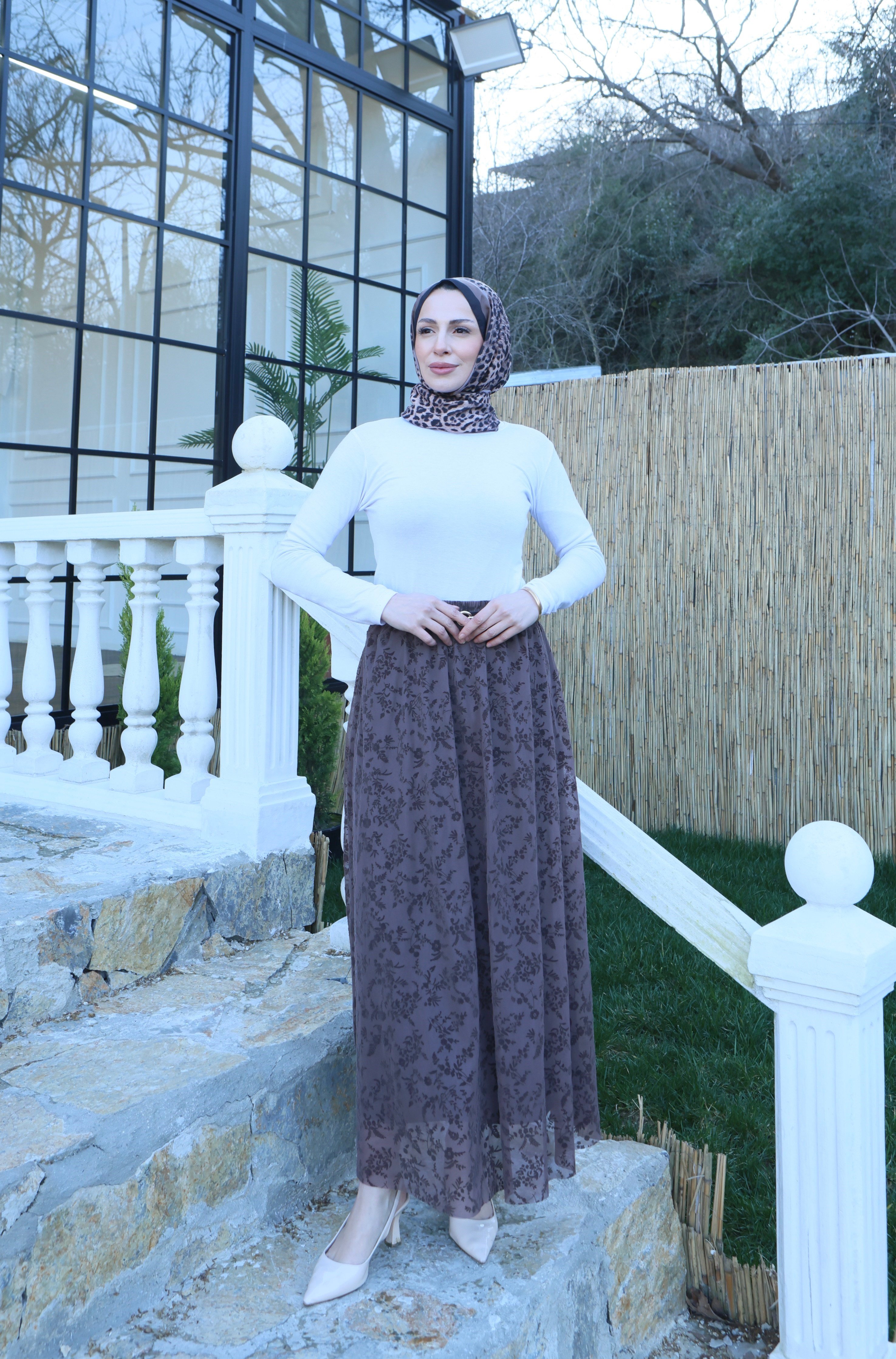Astarlı Kemerli Çiçek Desenli Tül Etek Kahve  HNT1007
