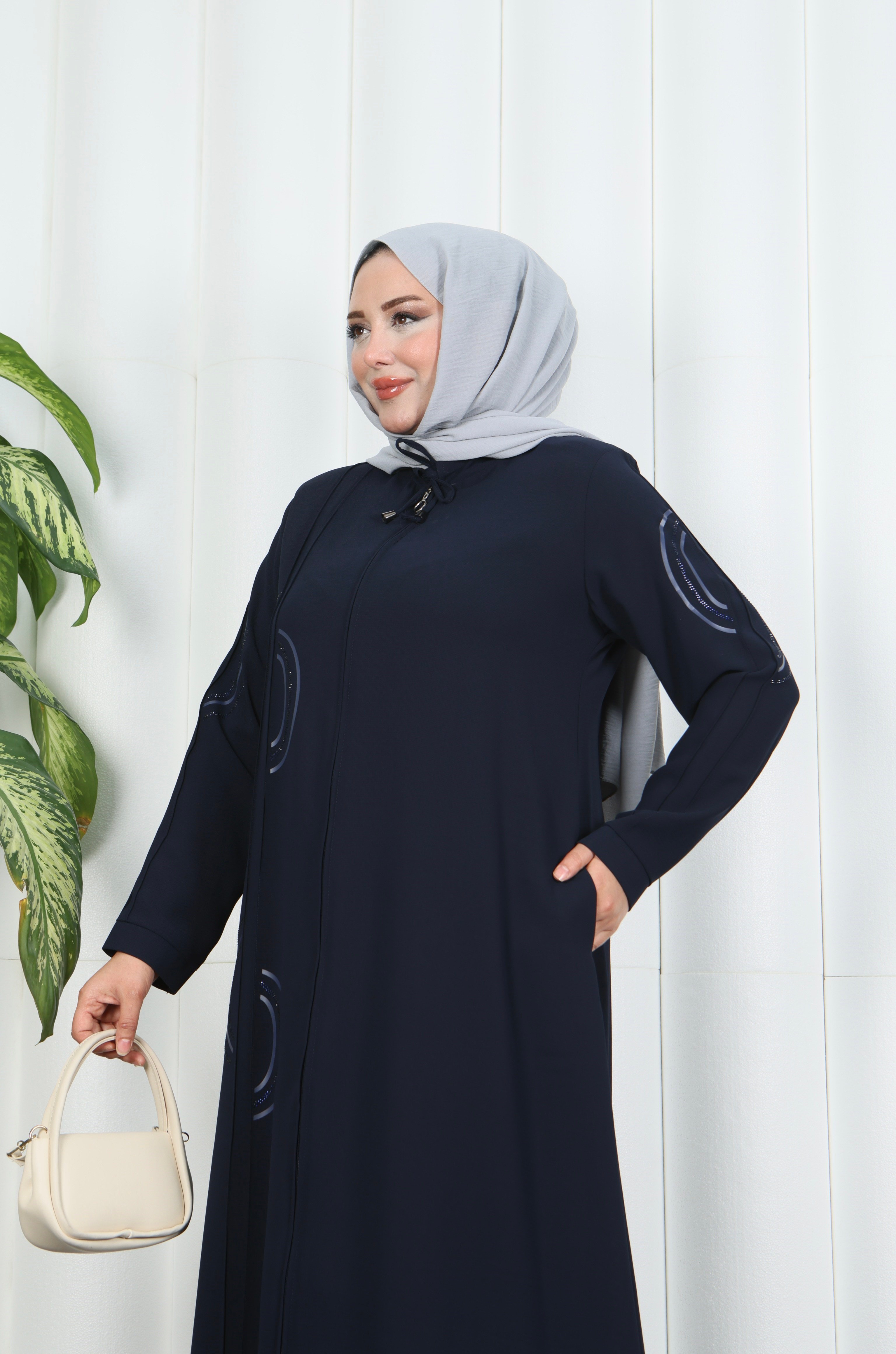 Baskılı Taşlı Büyük Beden Ferace Lacivert HNT1001
