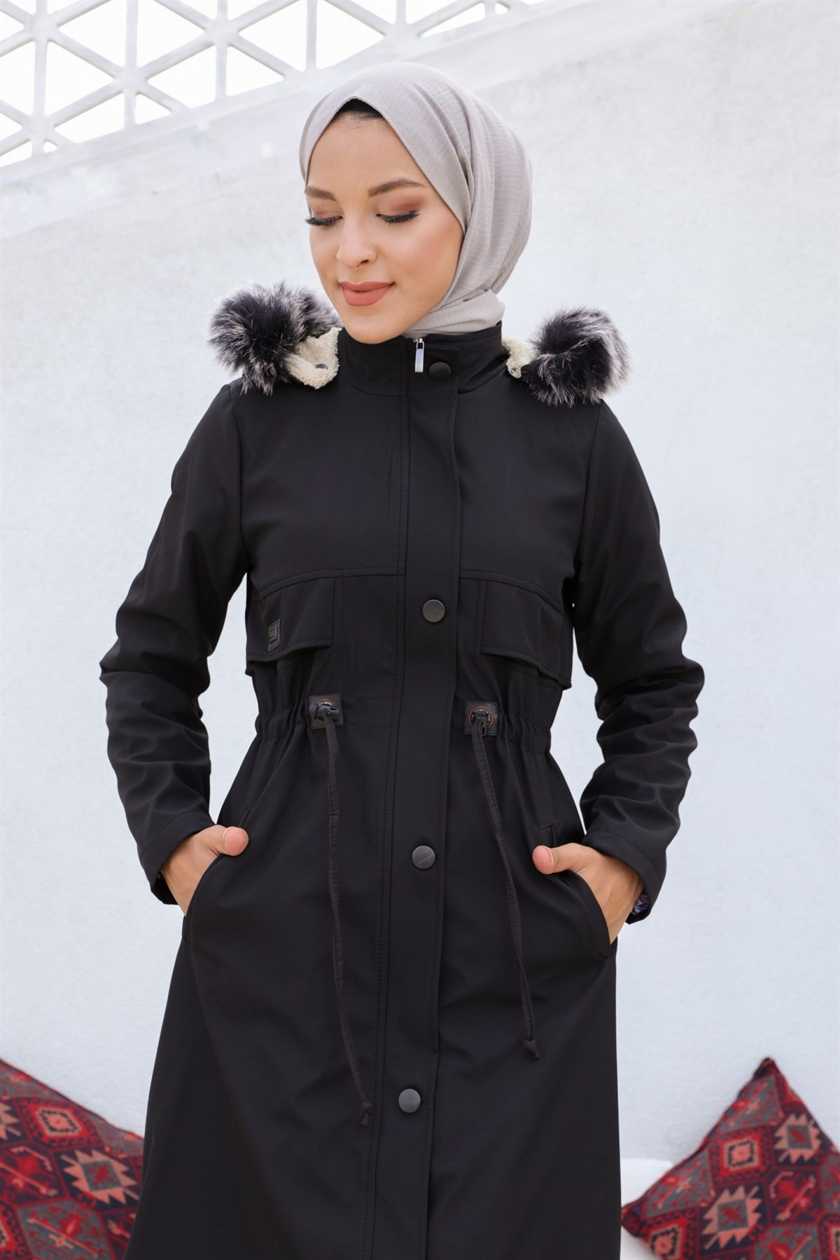 Beli Büzgülü Uzun Mont Siyah