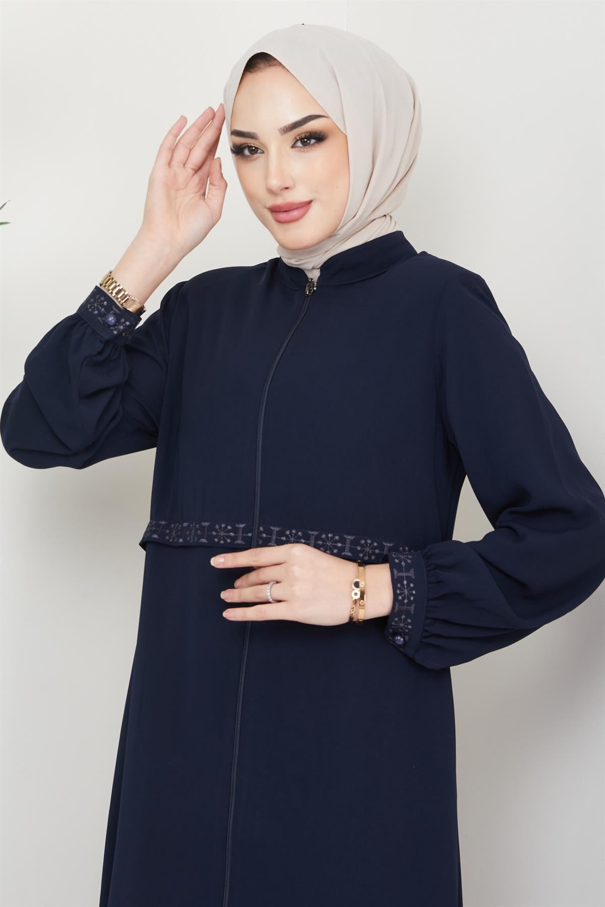 Beli Nakış İşlemeli Ferace Lacivert