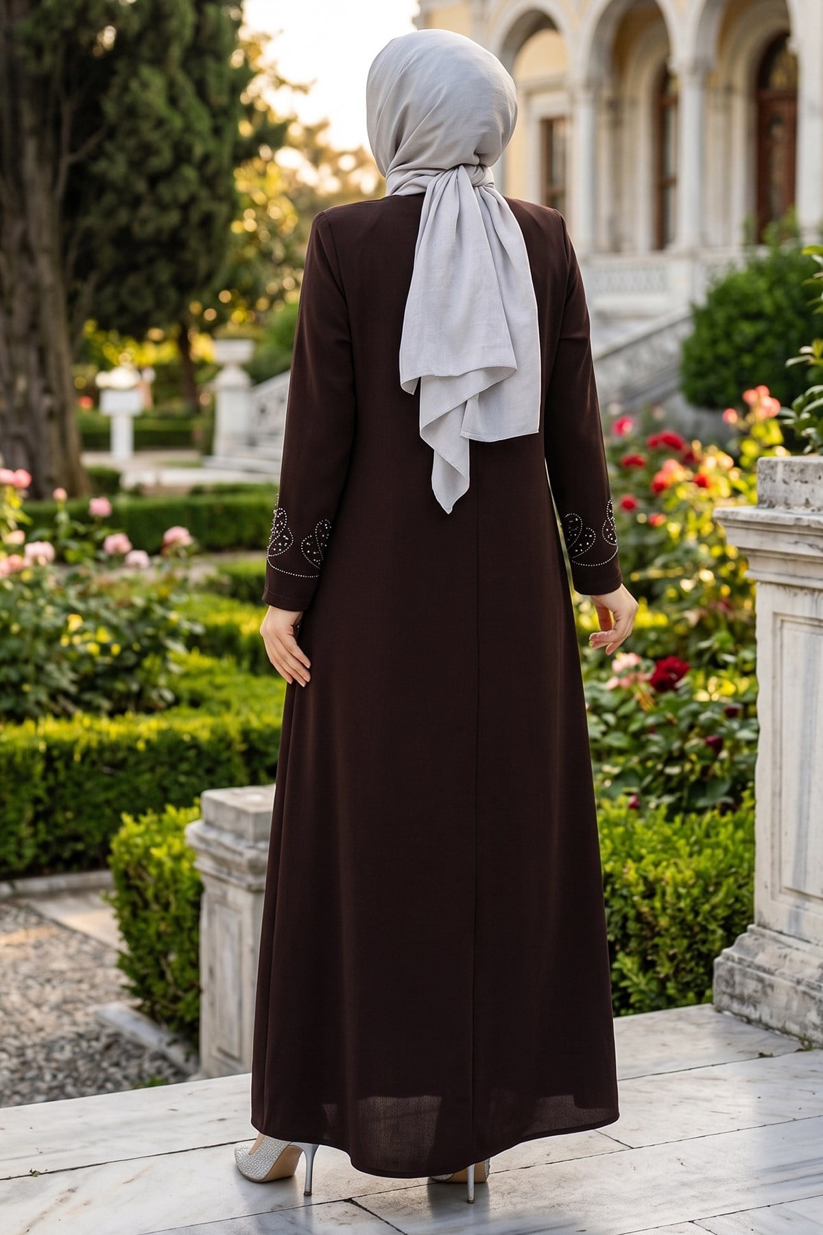 Boncuk Taşlı Büyük Beden Anne Elbisesi Kahverengi HM2952
