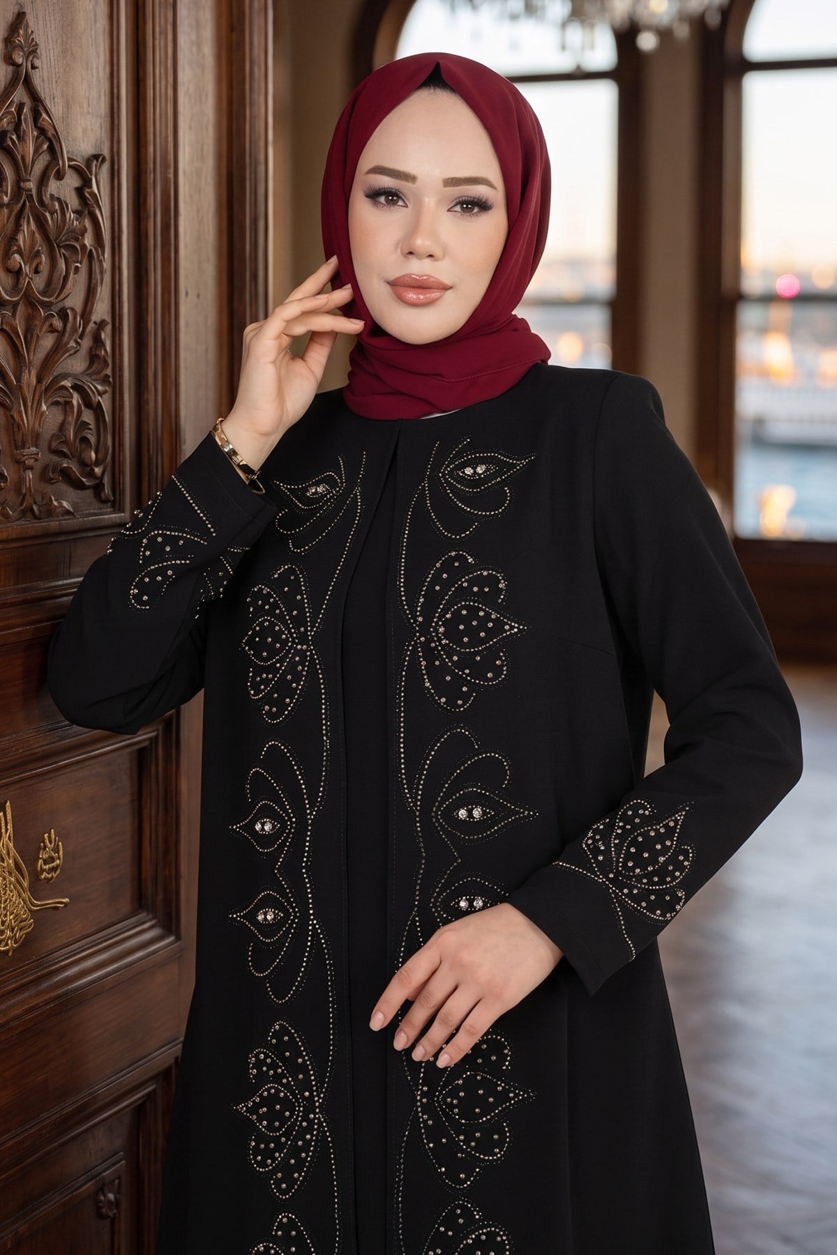 Boncuk Taşlı Büyük Beden Anne Elbisesi Siyah HM2952