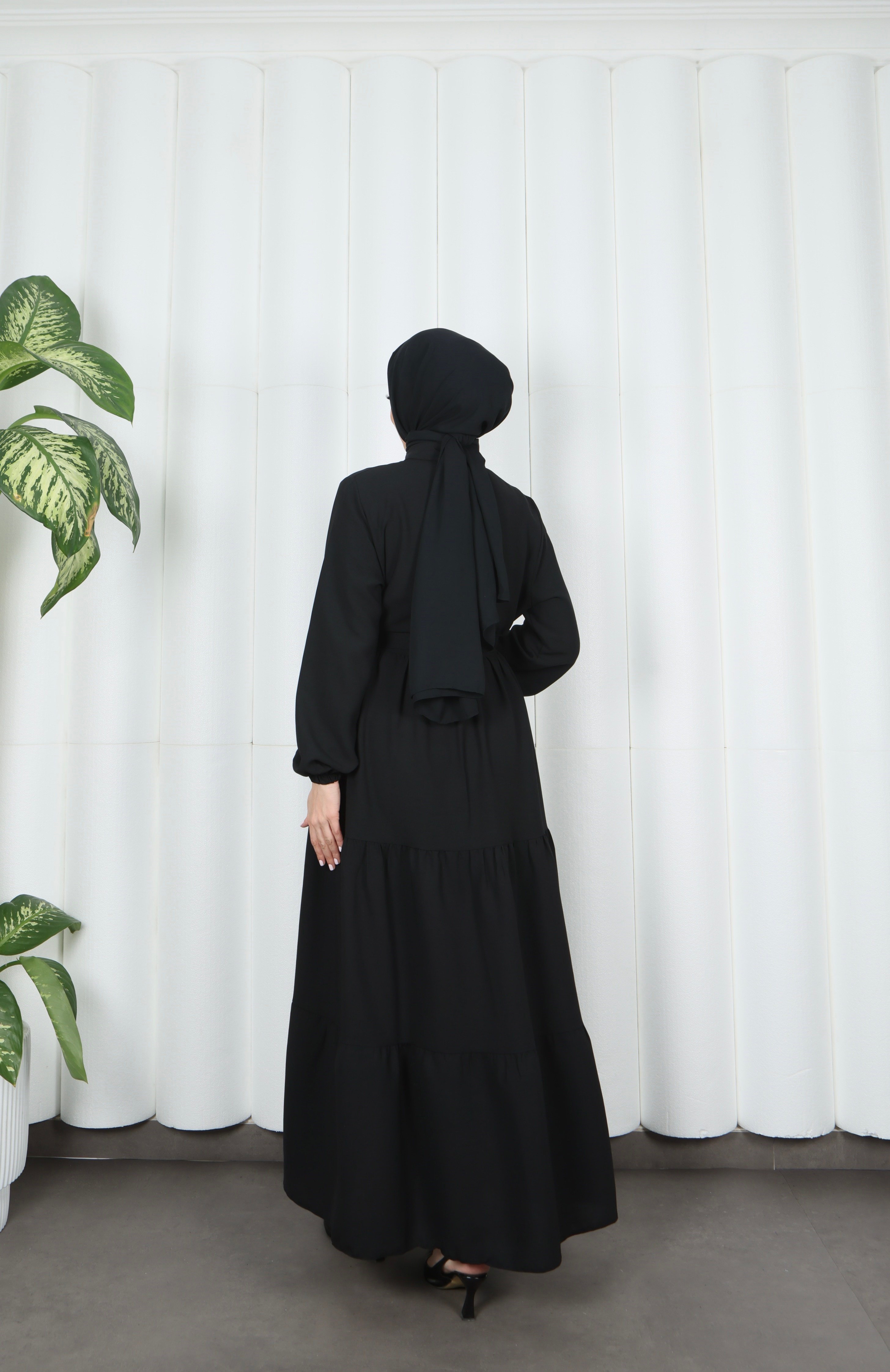 Boydan Düğmeli Kuşaklı Katlı Elbise Siyah HNT8593