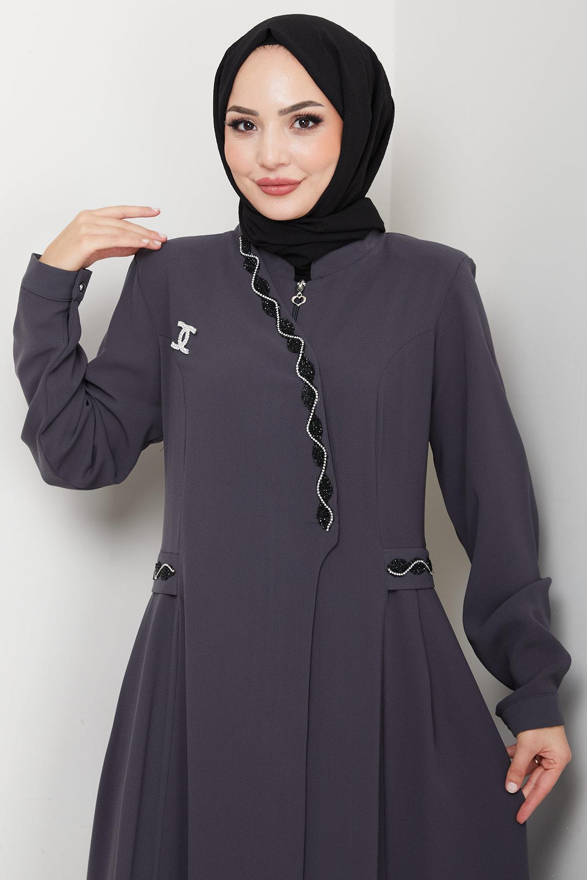 Broşlu Büyük Beden Ferace Füme  HM2843