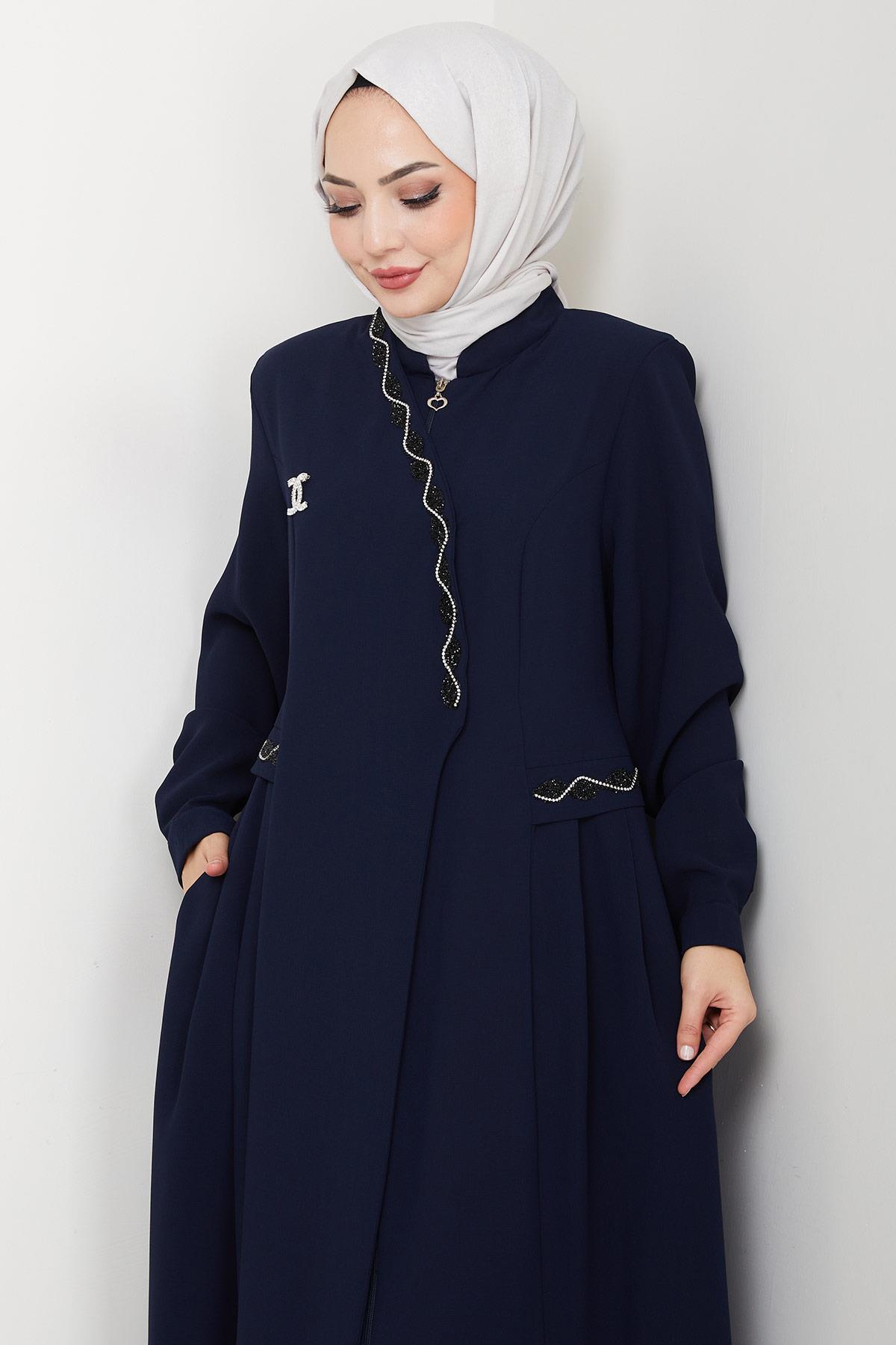 Broşlu Büyük Beden Ferace Lacivert HM2843