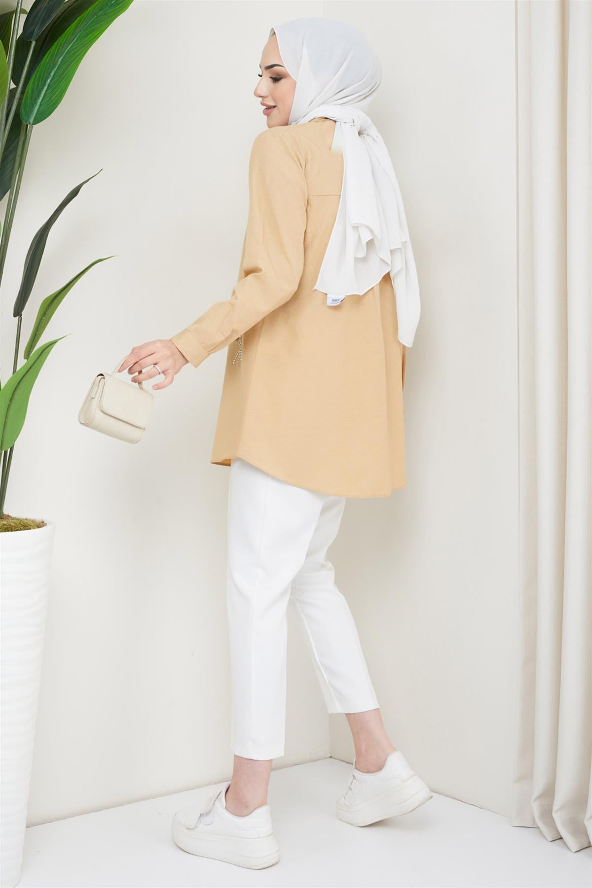 Buket Taş Detaylı Tunik Camel