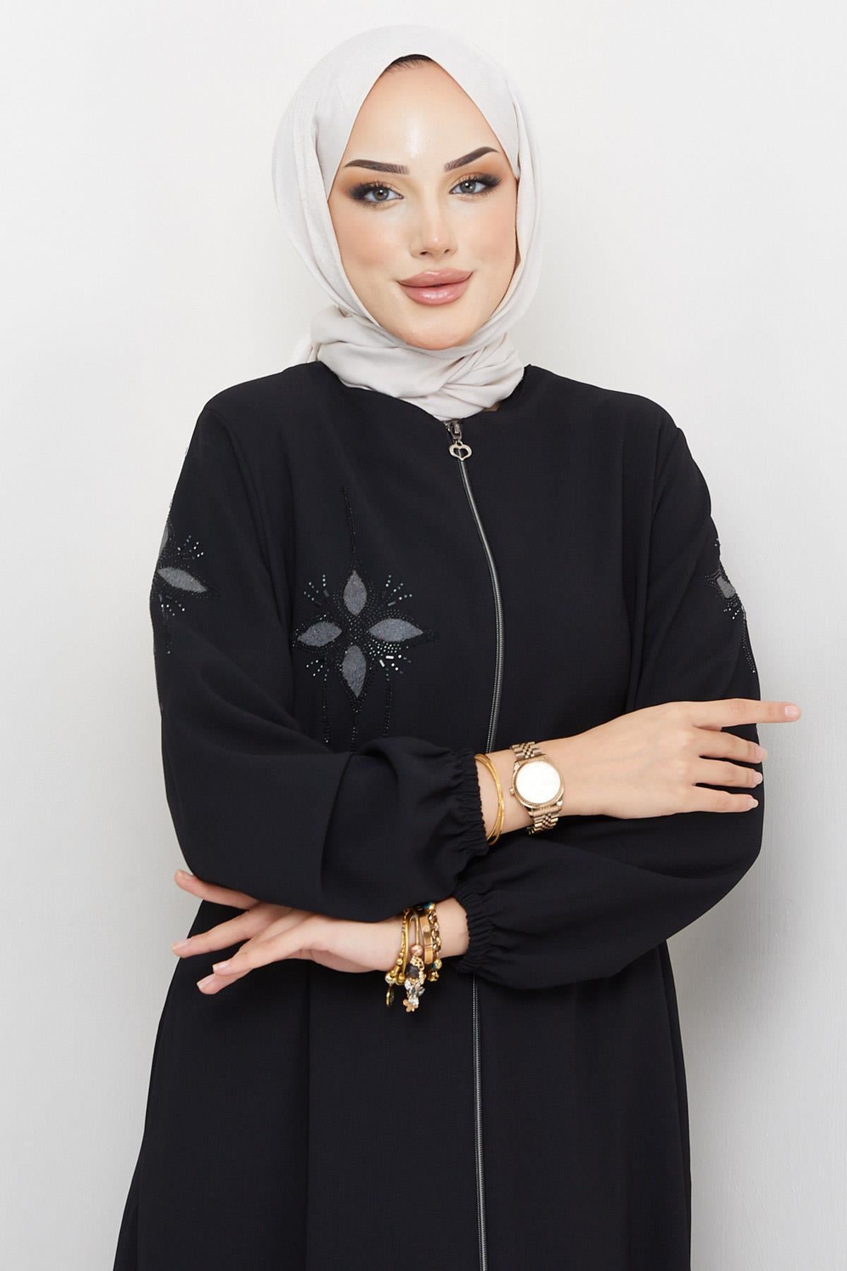 Çiçek Taşlı Ferace Siyah HM2302