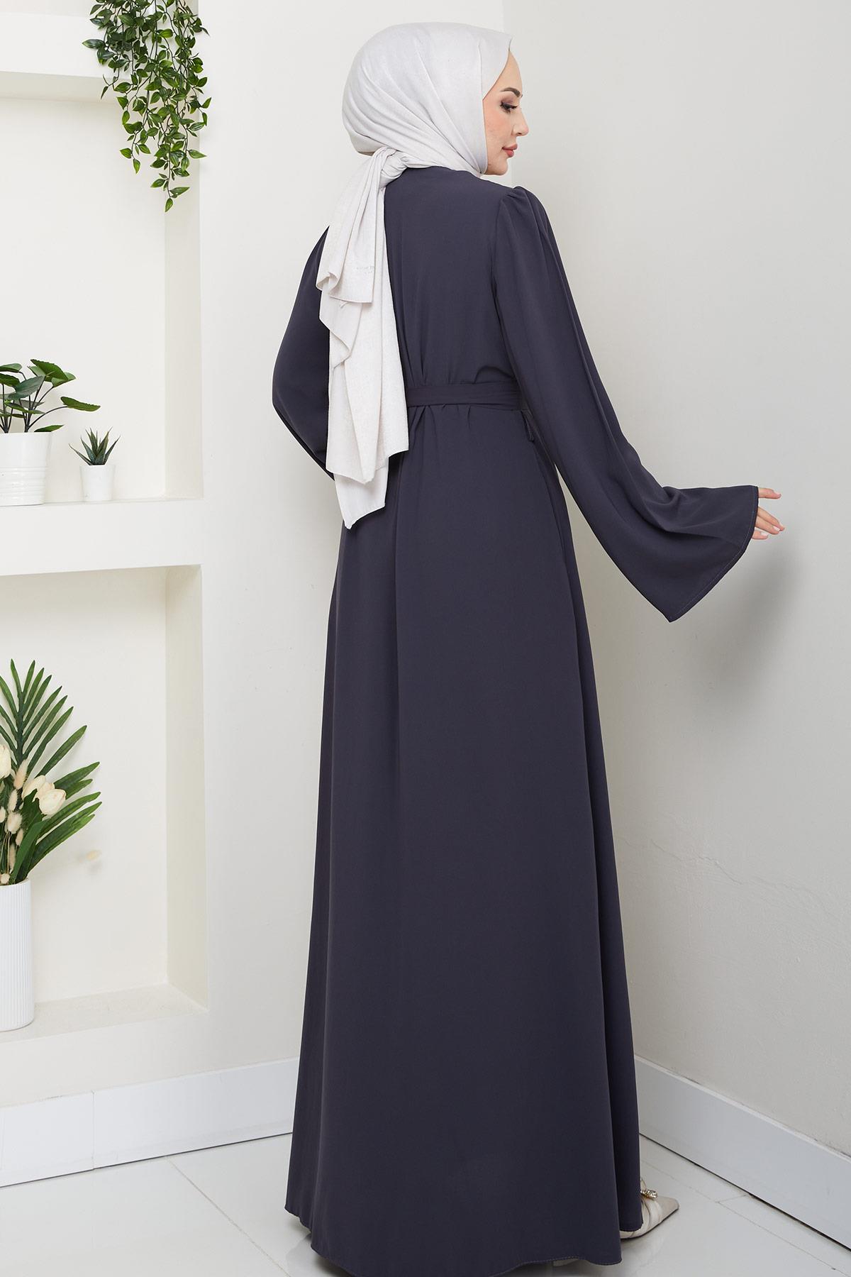 Çiçek Taşlı Kuşaklı Ferace Füme HM2713