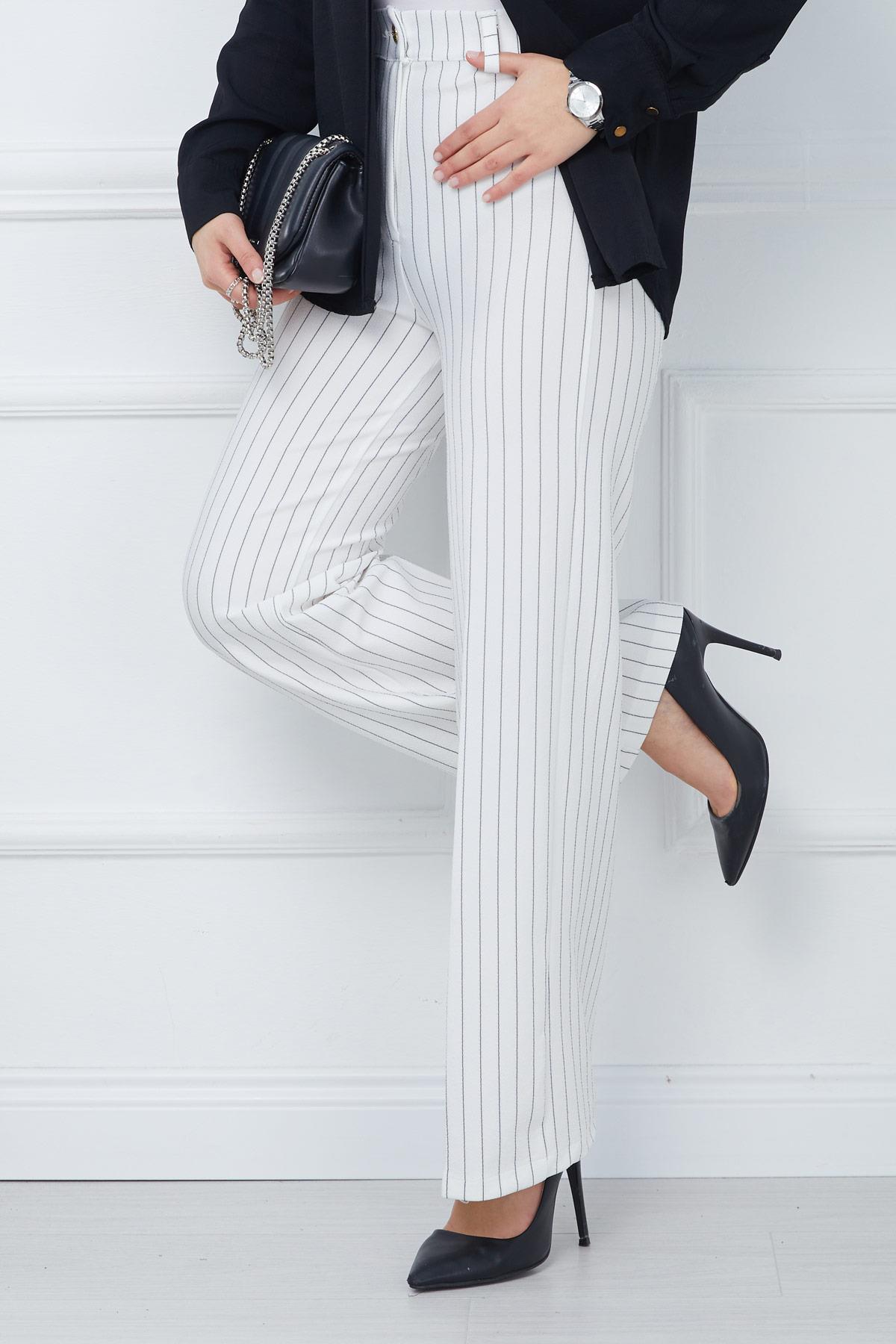 Çizgili Bol Paça Krep Pantolon Beyaz HM2355
